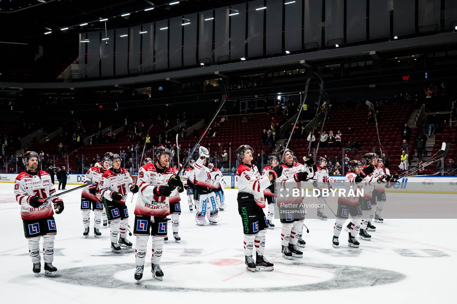 Örebros spelare jublar
