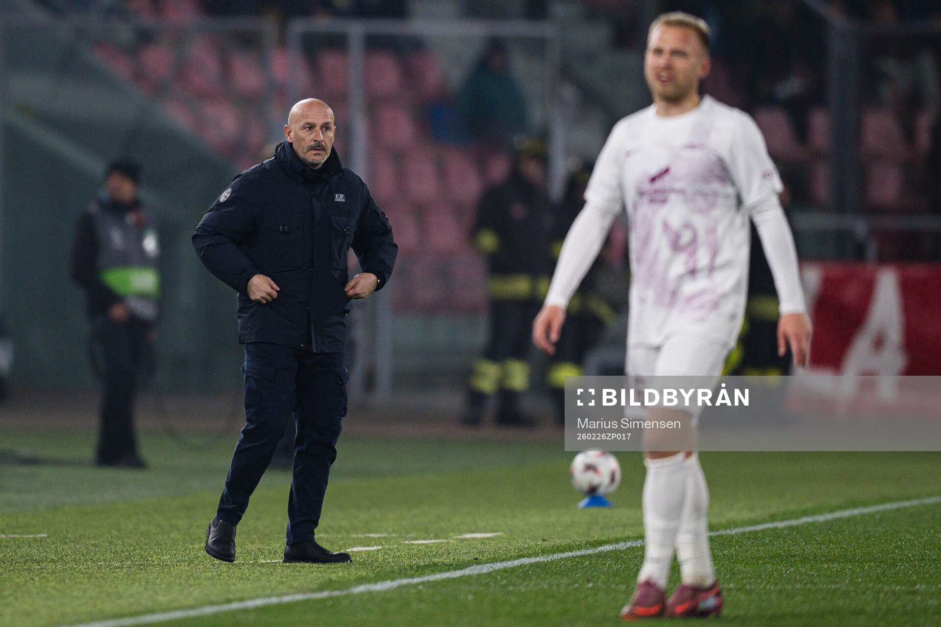 Head coach Vincenzo Italiano of Bologna