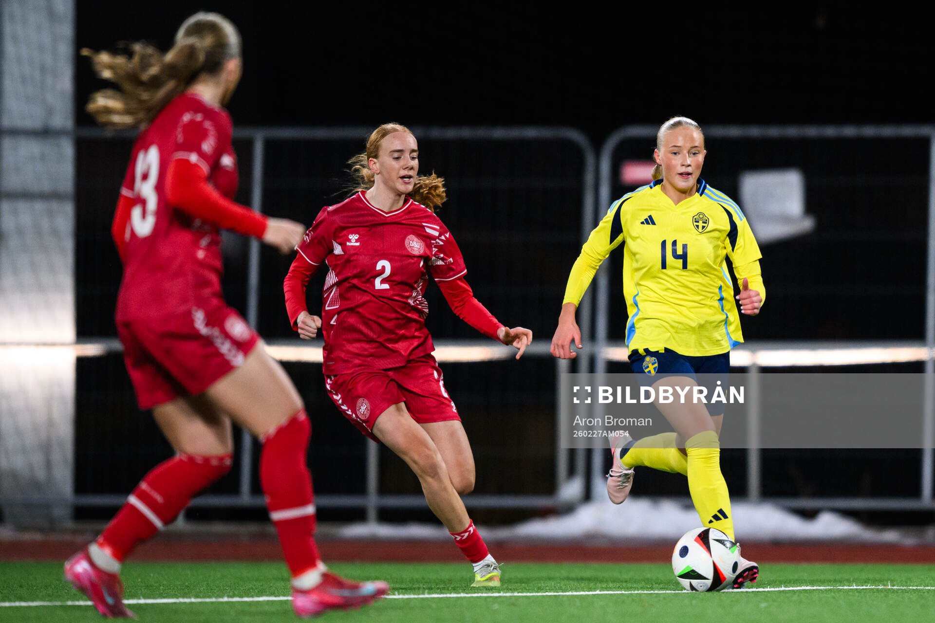 Danmarks Andrea Jeppesen och Sveriges Stina Myrén
