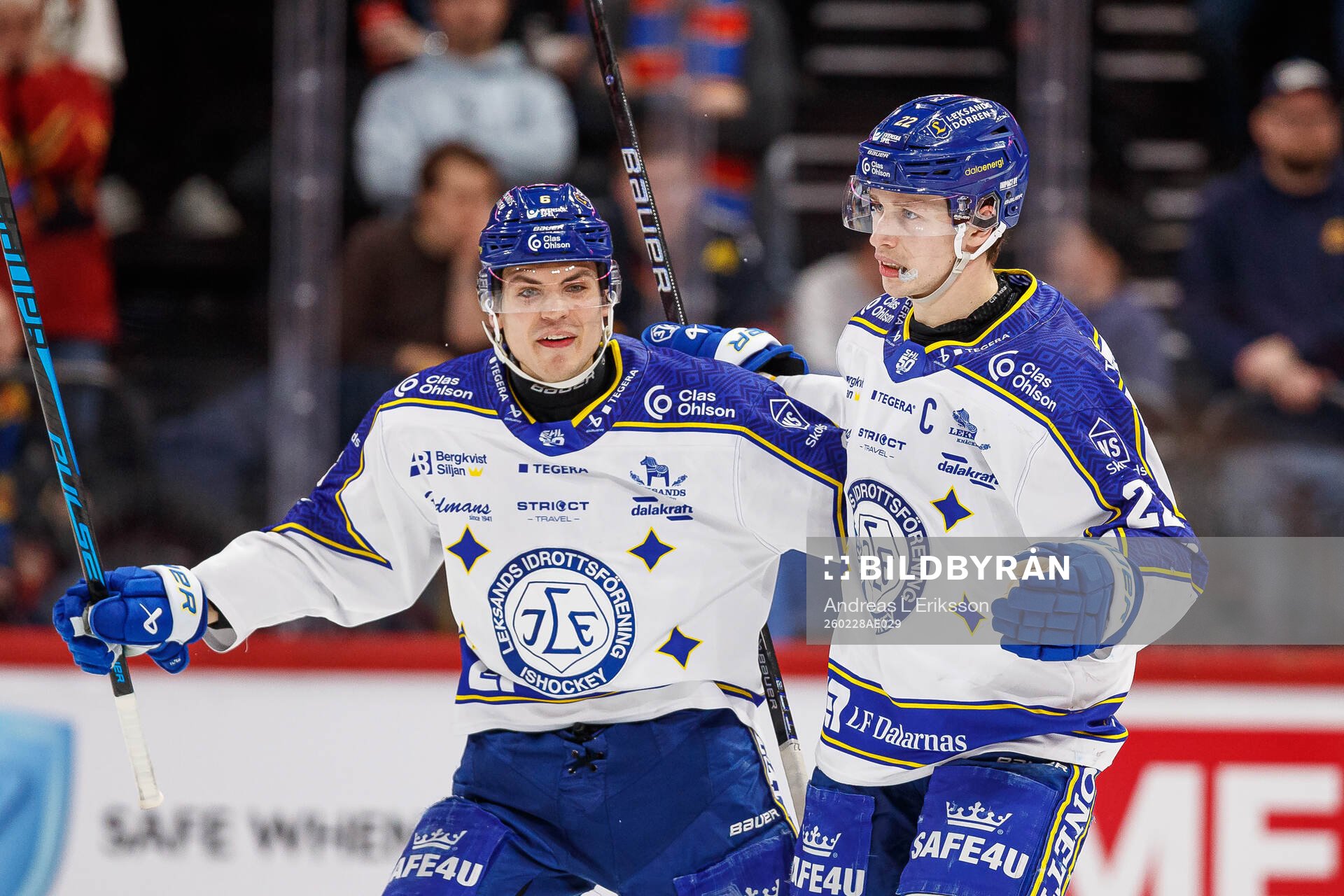 Leksands Alexander Lundqvist och Lukas Vejdemo jublar