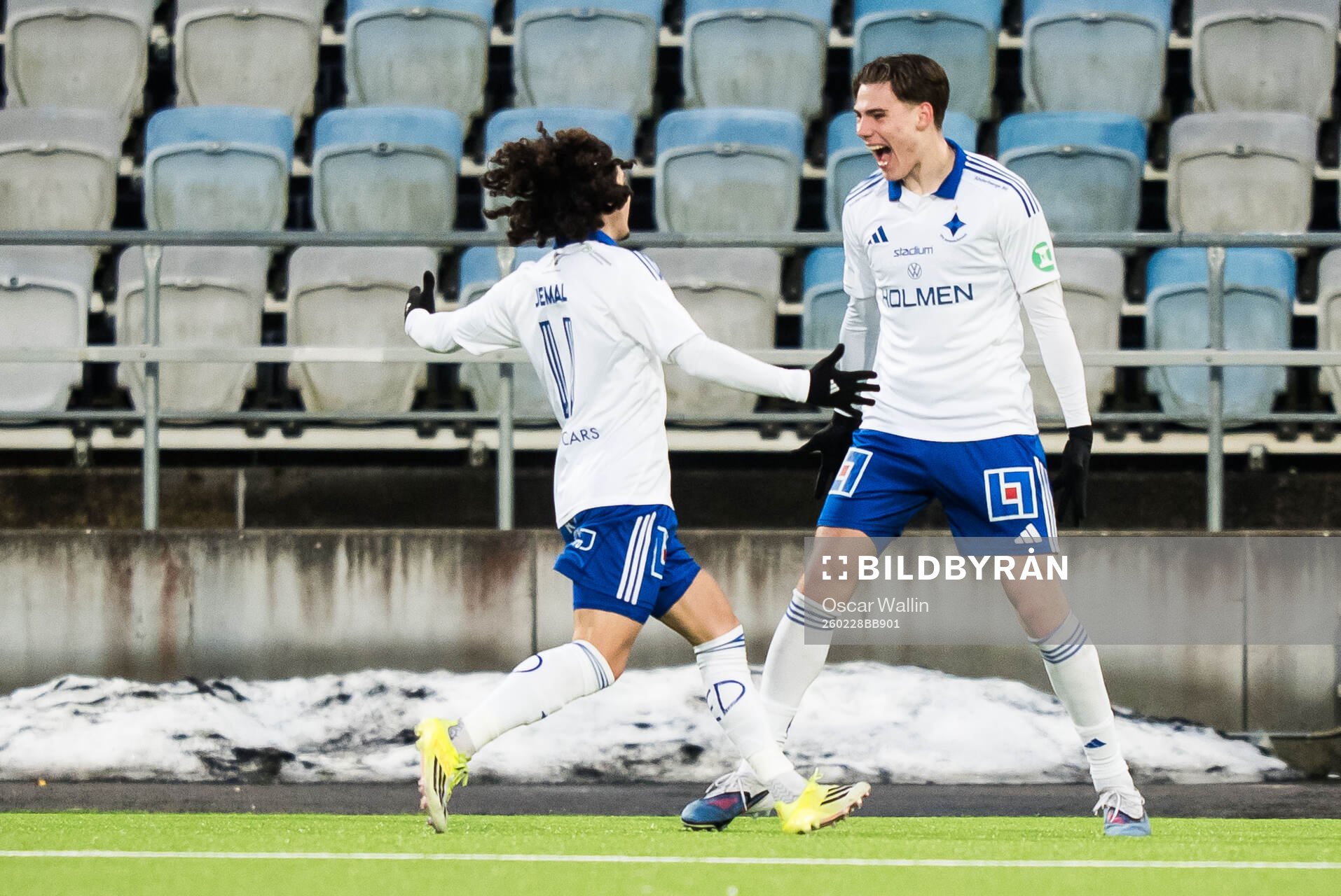 IFK Norrköpings Elias Jemal och Albert Aleksanjan jublar