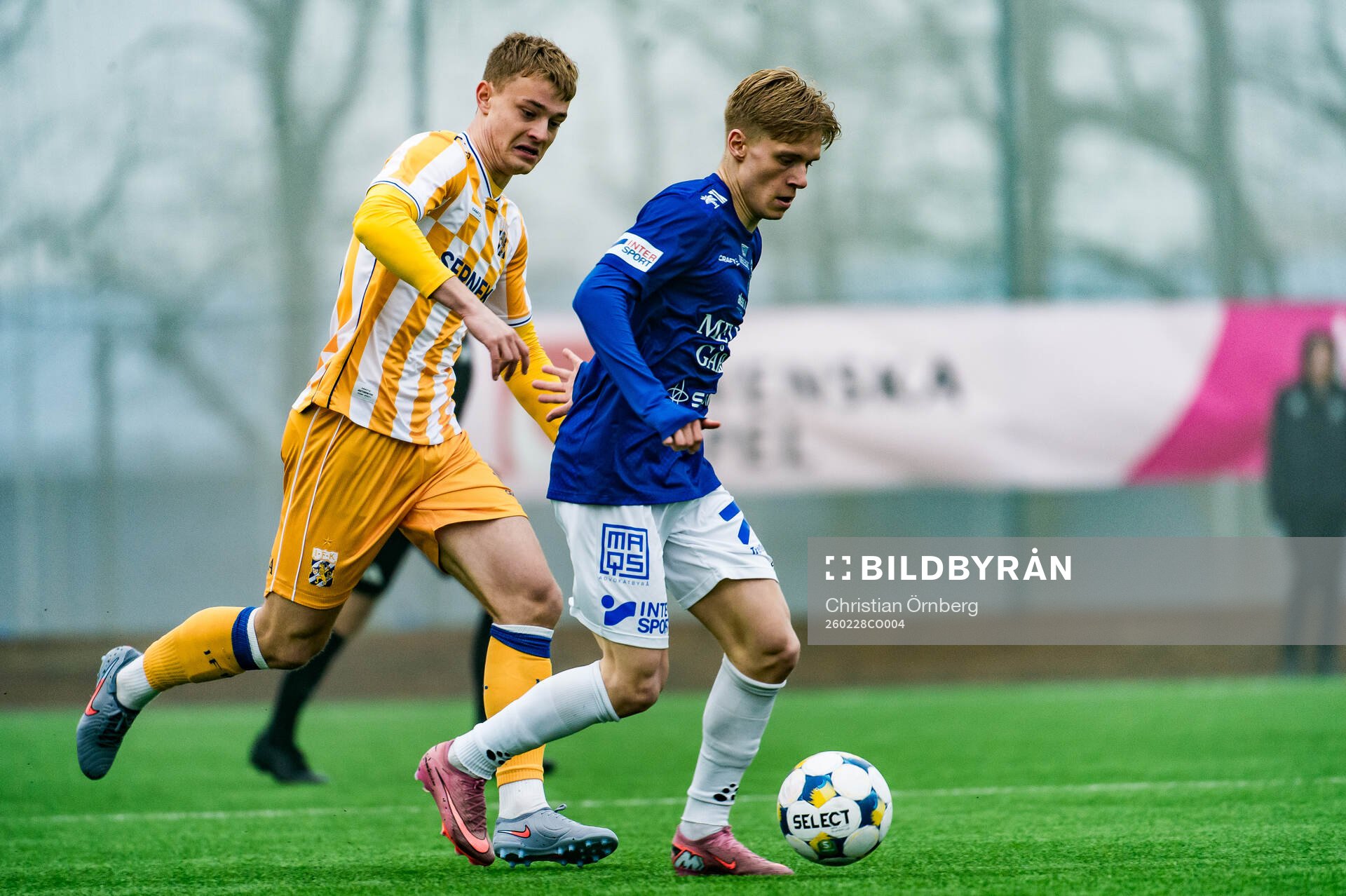 IFK Göteborgs David Kruse och Trelleborgs Isak Ellbring