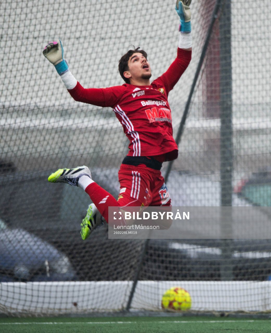 IFK Hässleholms målvakt Ermal Jashanica i