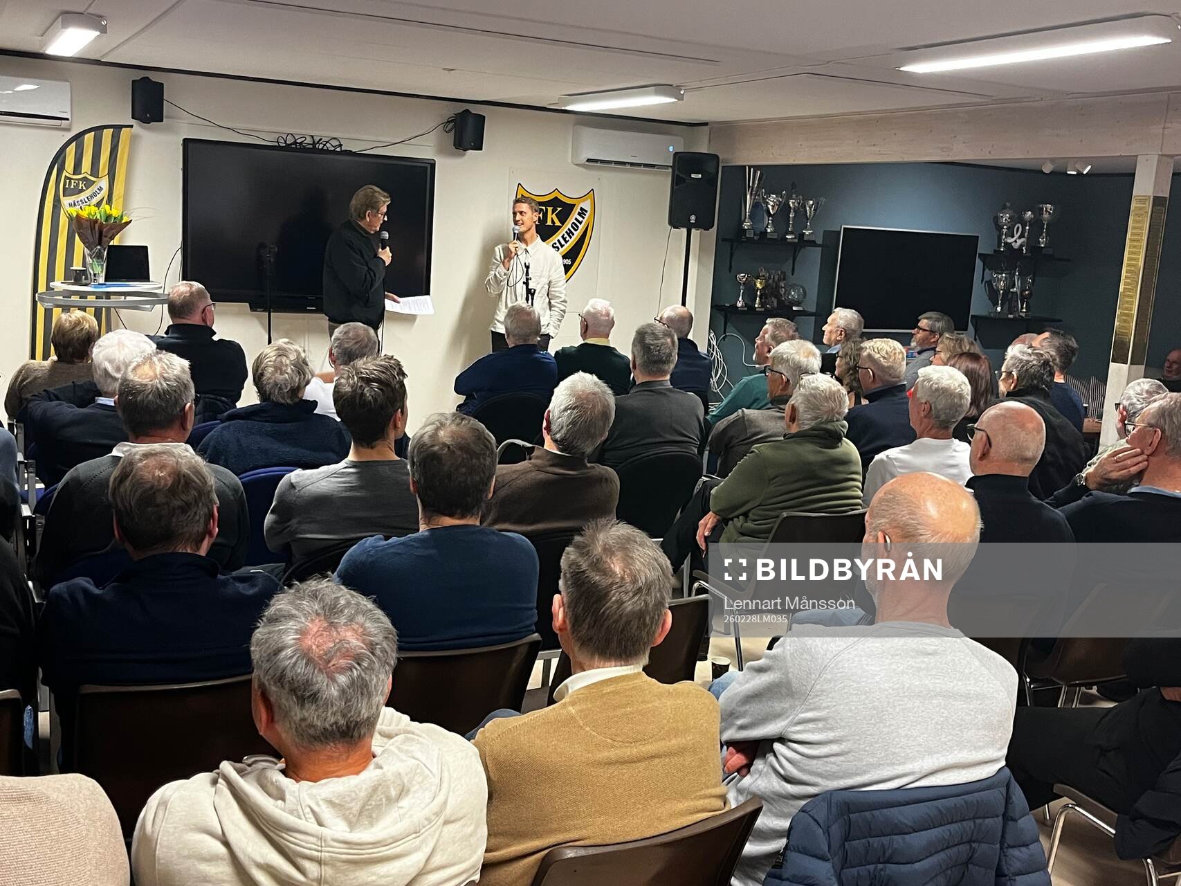 26026 Pär Hansson var gäst på IFK Hässleholms kafé och