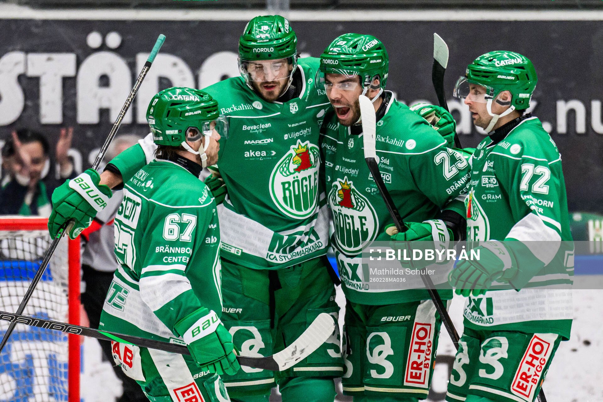 Rögles Josh Dickinson jublar
