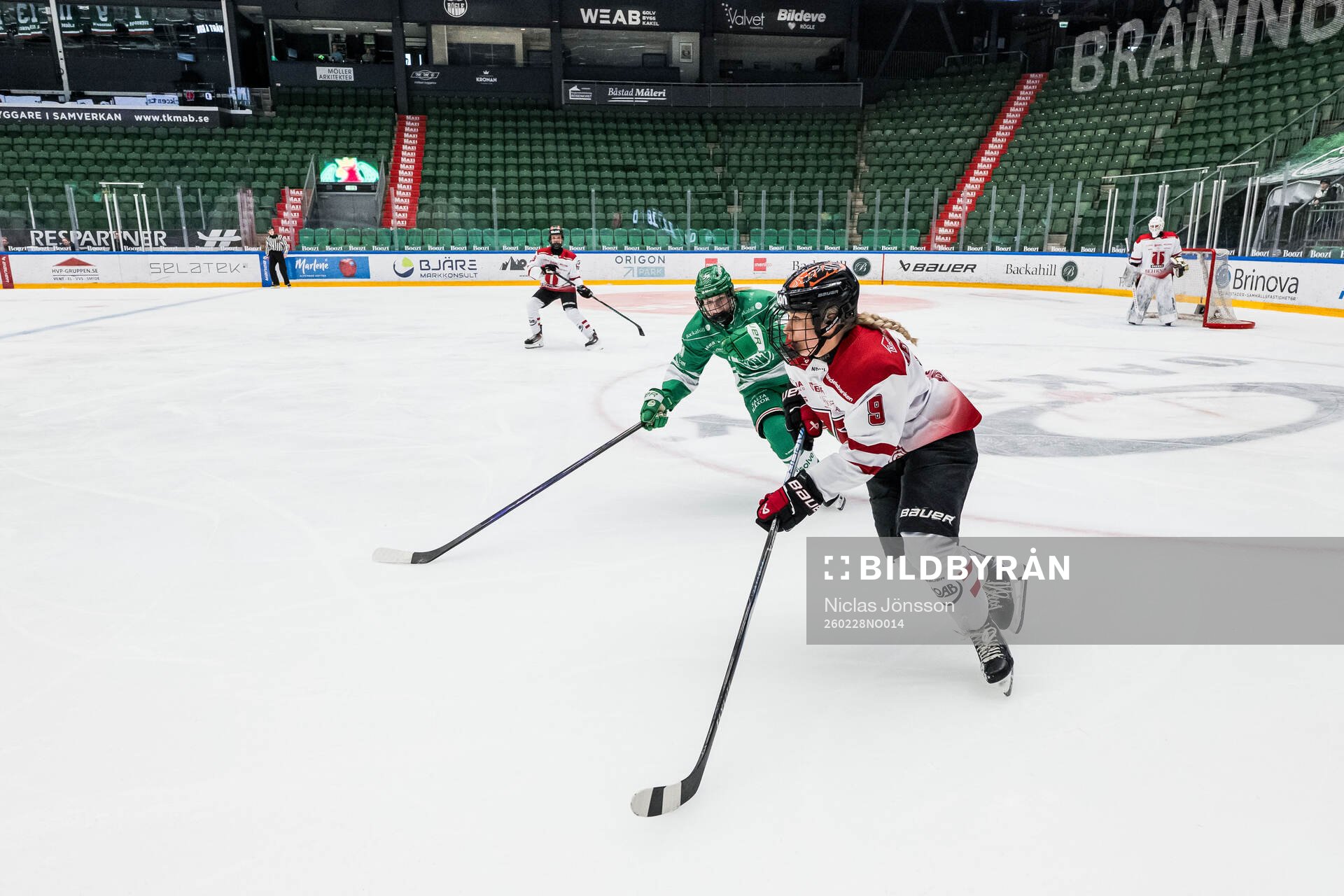 Örebros Jenniina Kuoppala och Rögles Mella Liegnell