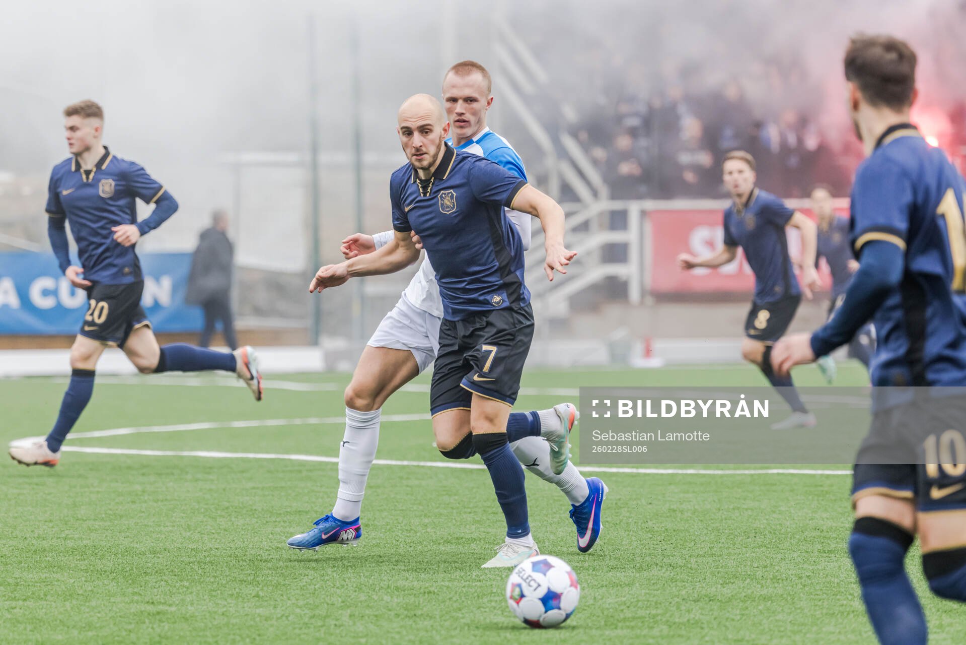 AIKs Amel Mujanic och Oddevolds Gabriel Sandberg