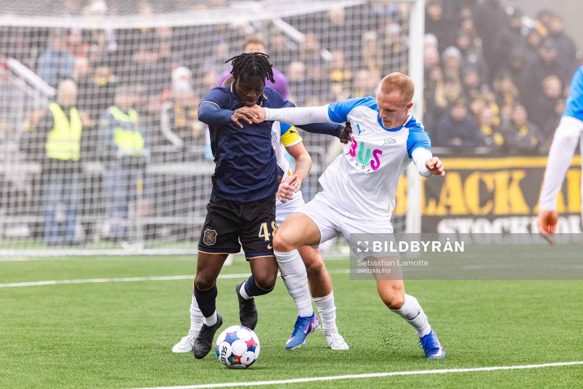 AIKs Axel Kouame och Oddevolds Gabriel Sandberg