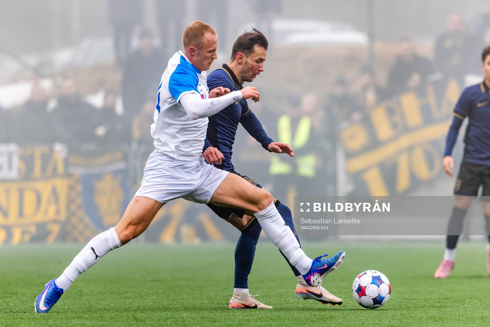 AIKs Bersant Celina och Oddevolds Gabriel Sandberg