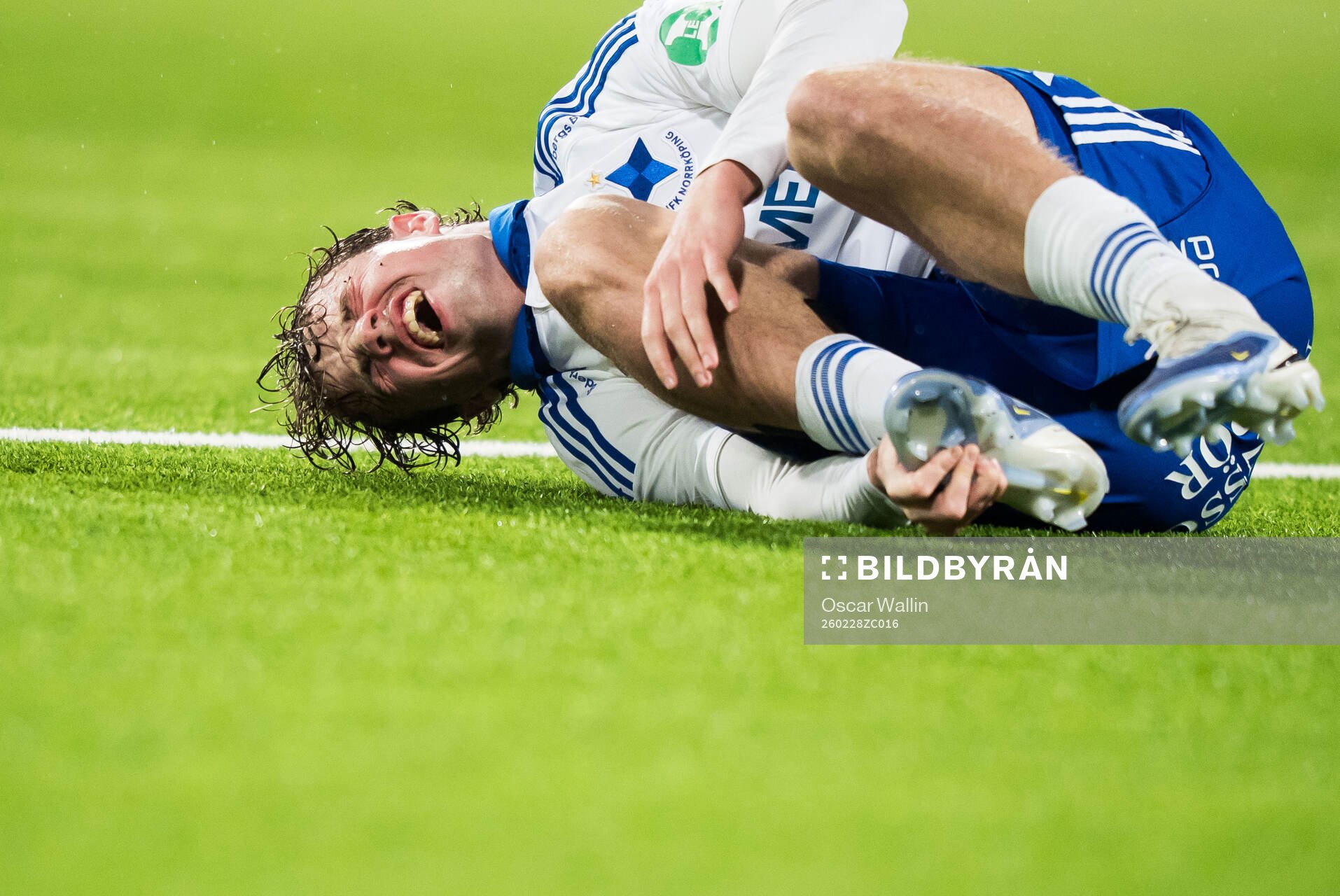 IFK Norrköpings Jonas Bertheussen Weber har ont