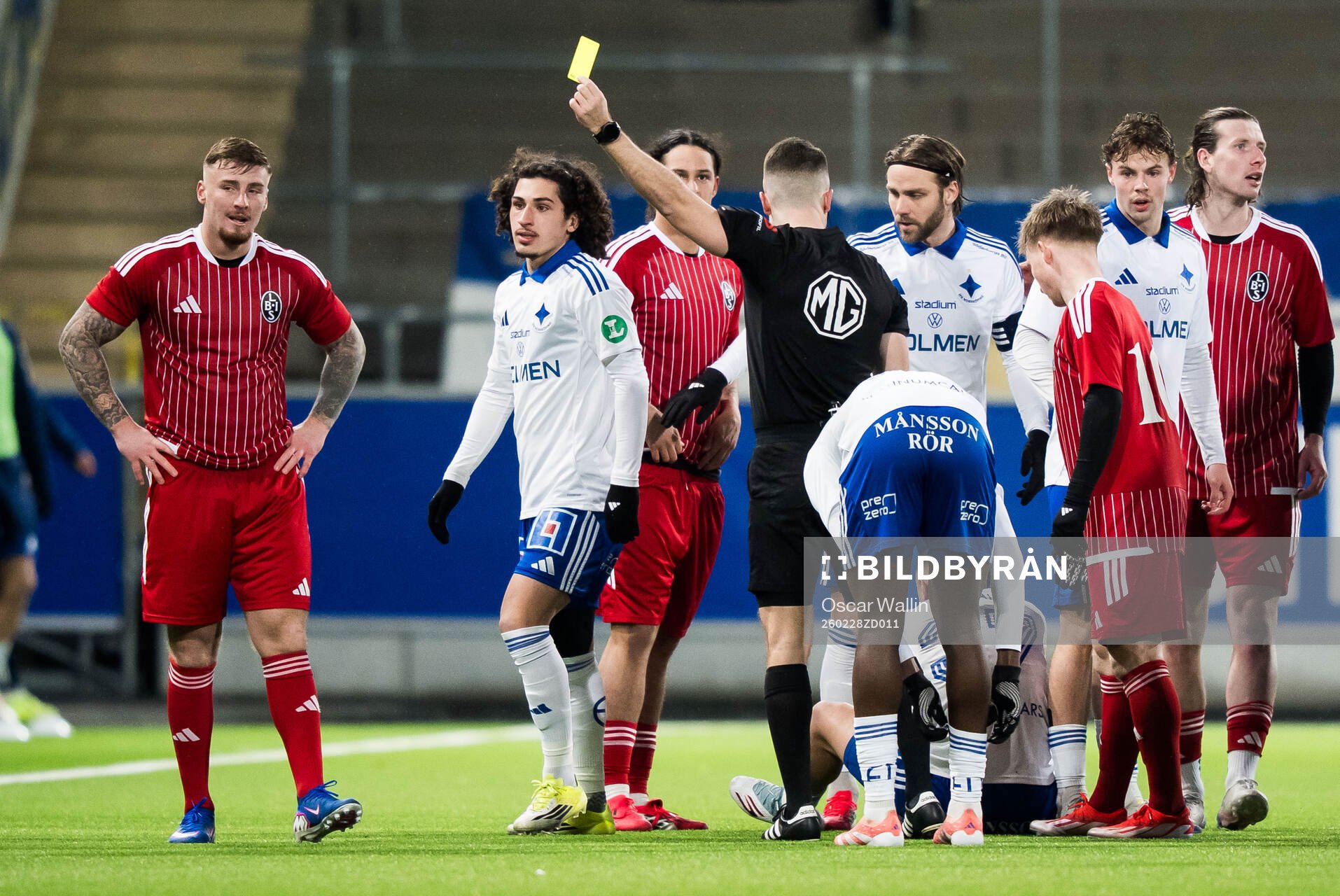 Landskronas Markus Björkqvist får guld kort av domare