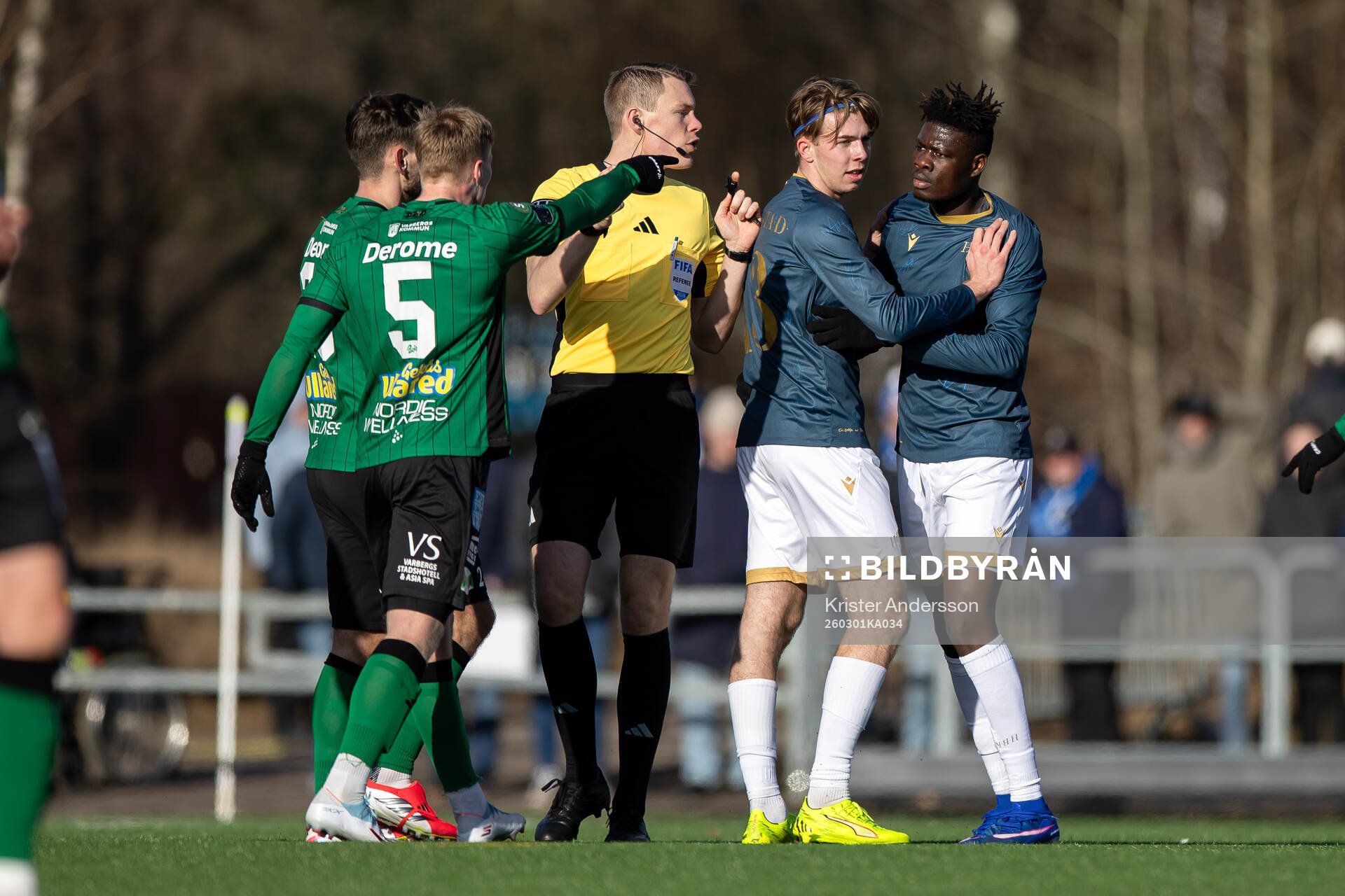 Halmstads Vincent Johansson och Emmanuel Yeboah är