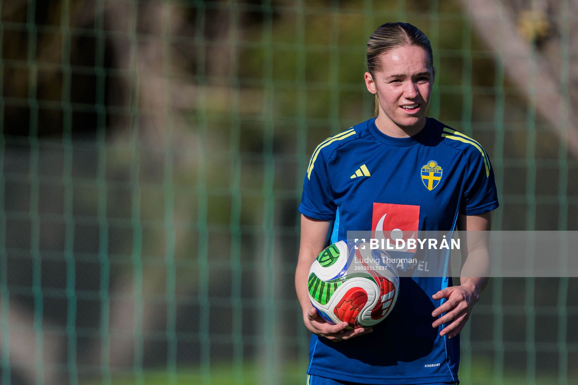 Hanna Lundkvist at a training session with the women's