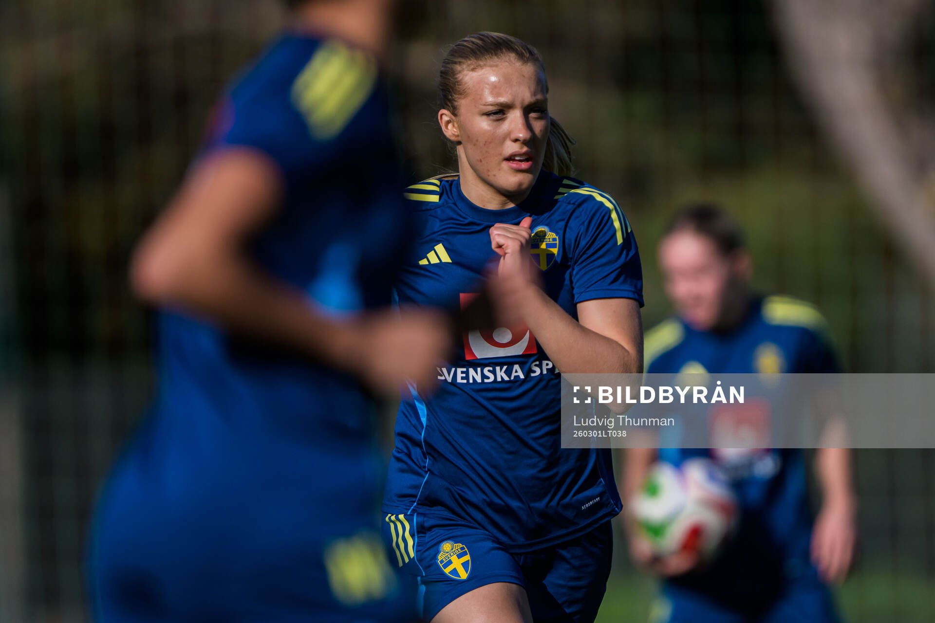 Smilla Holmberg at a training session with the women's
