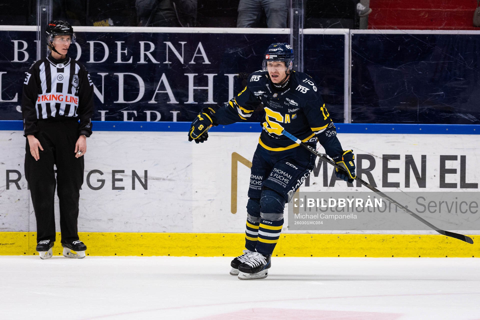 Södertäljes Henrik Eriksson jublar
