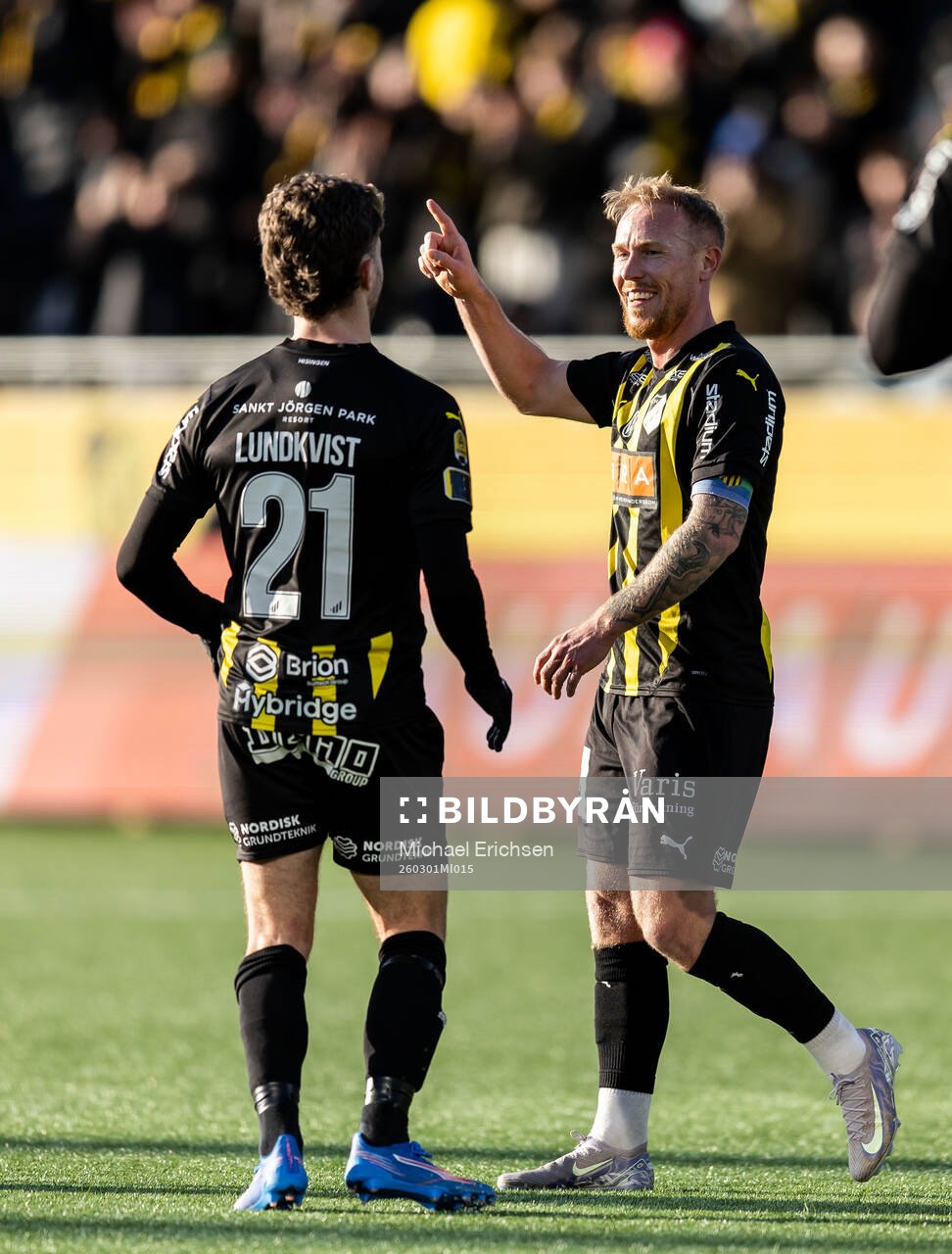 Häckens Mikkel Rygaard Jensen jublar