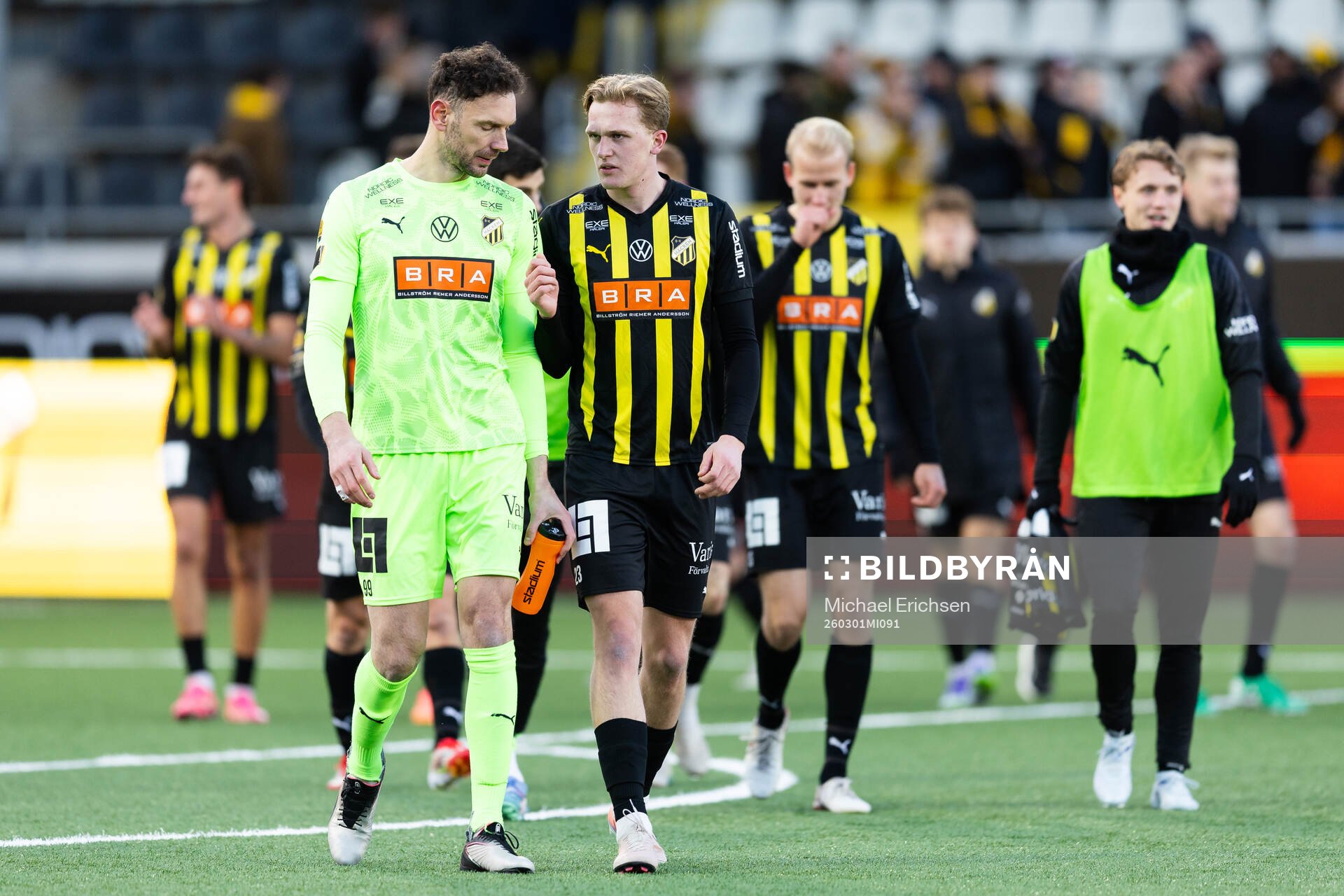 Häckens målvakt Etrit Berisha och Olle Samuelsson