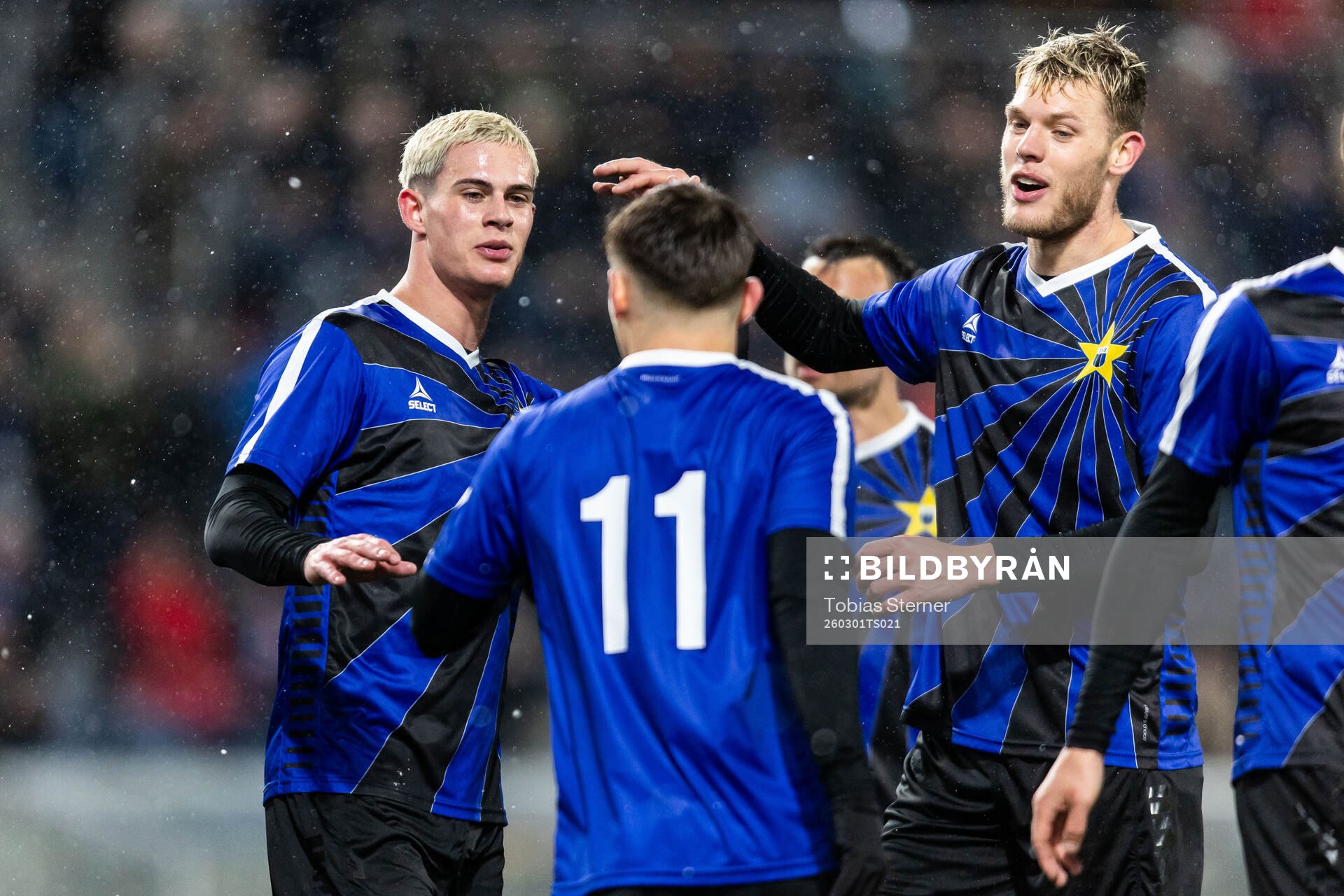 Sirius Robbie Ure jublar med Isak Bjerkebo och Tobias Anker