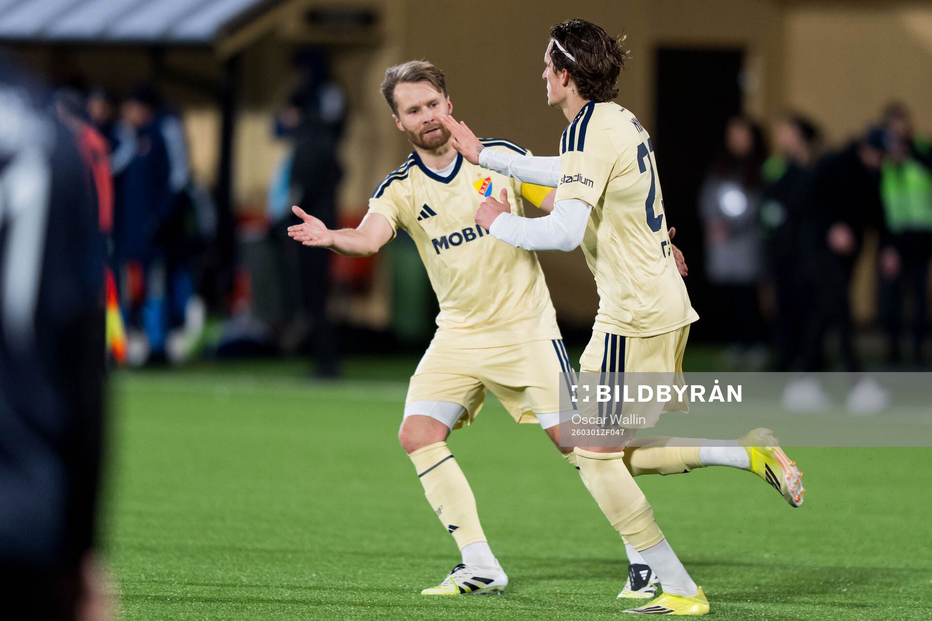 Djurgårdens Jacob Une och Nino Zugelj jublar