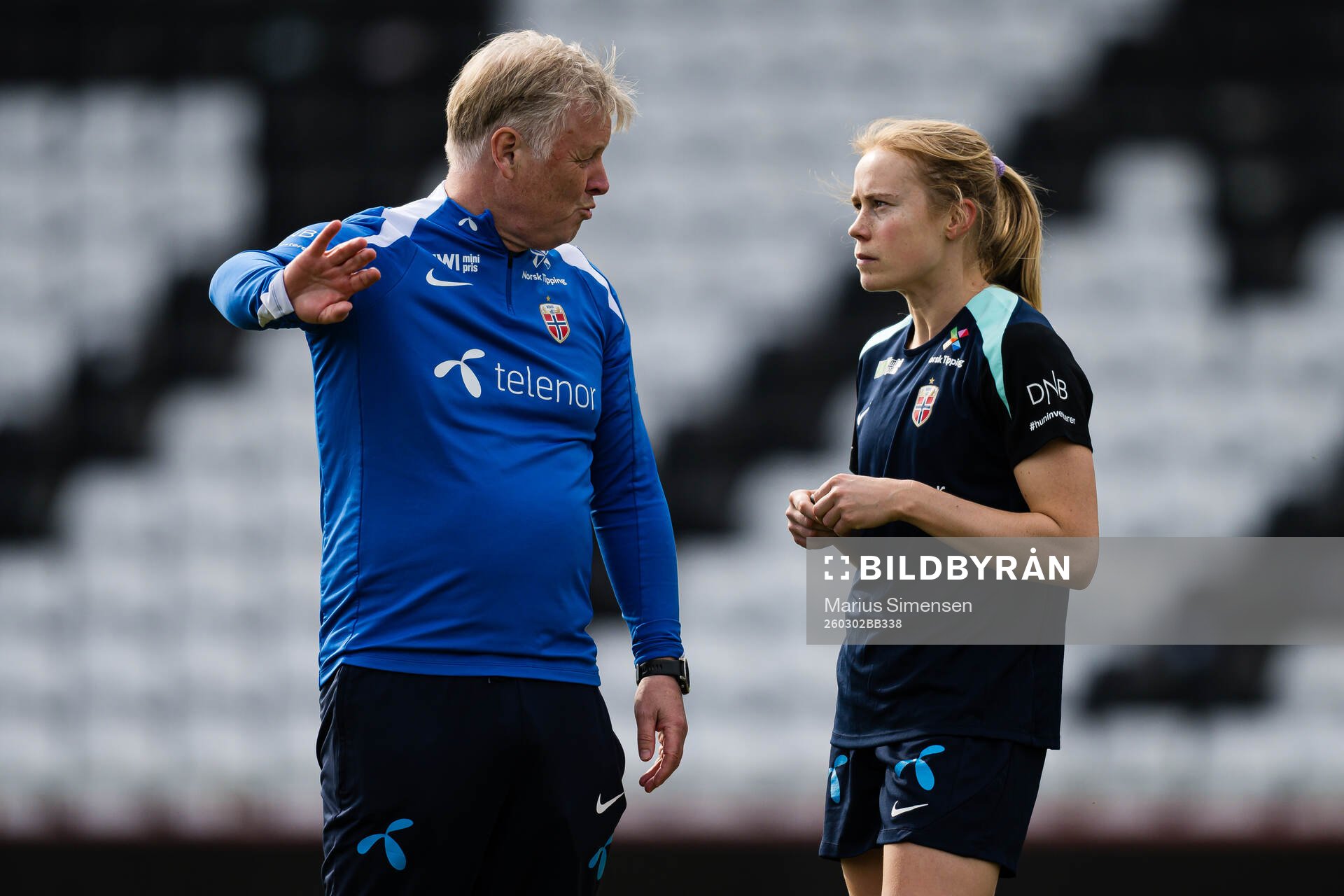 Assistant coach Kjetil Lone and Julie Blakstad of the