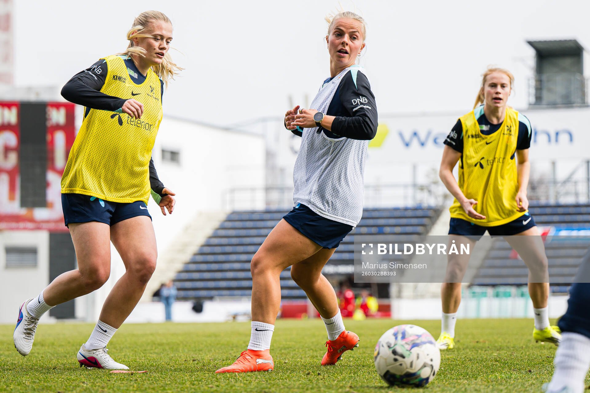 Mathilde Harviken and Emilie Woldvik of the Norwegian