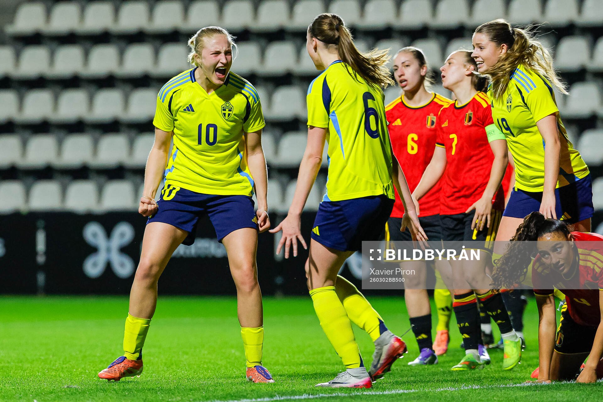 Wilma Leidhammar of Sweden celebrates