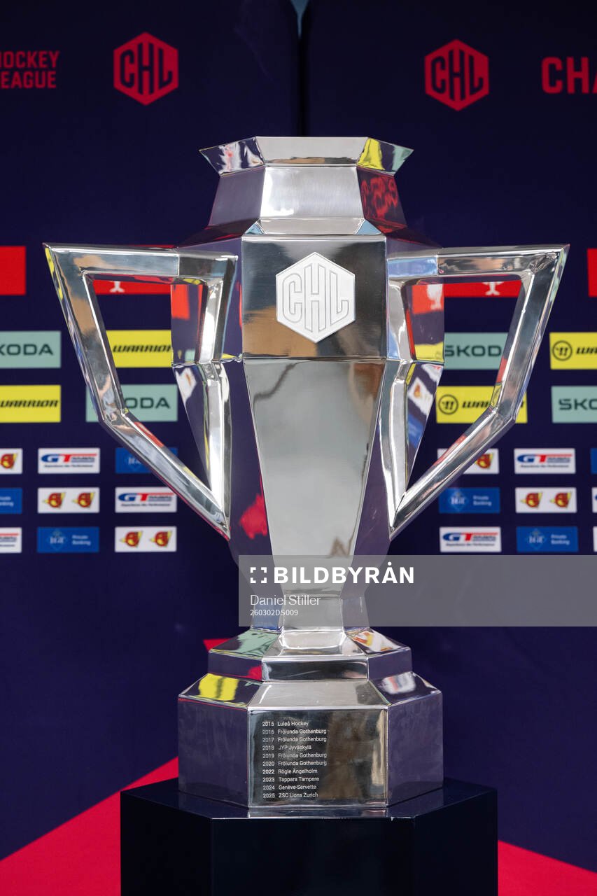 The CHL-trophy