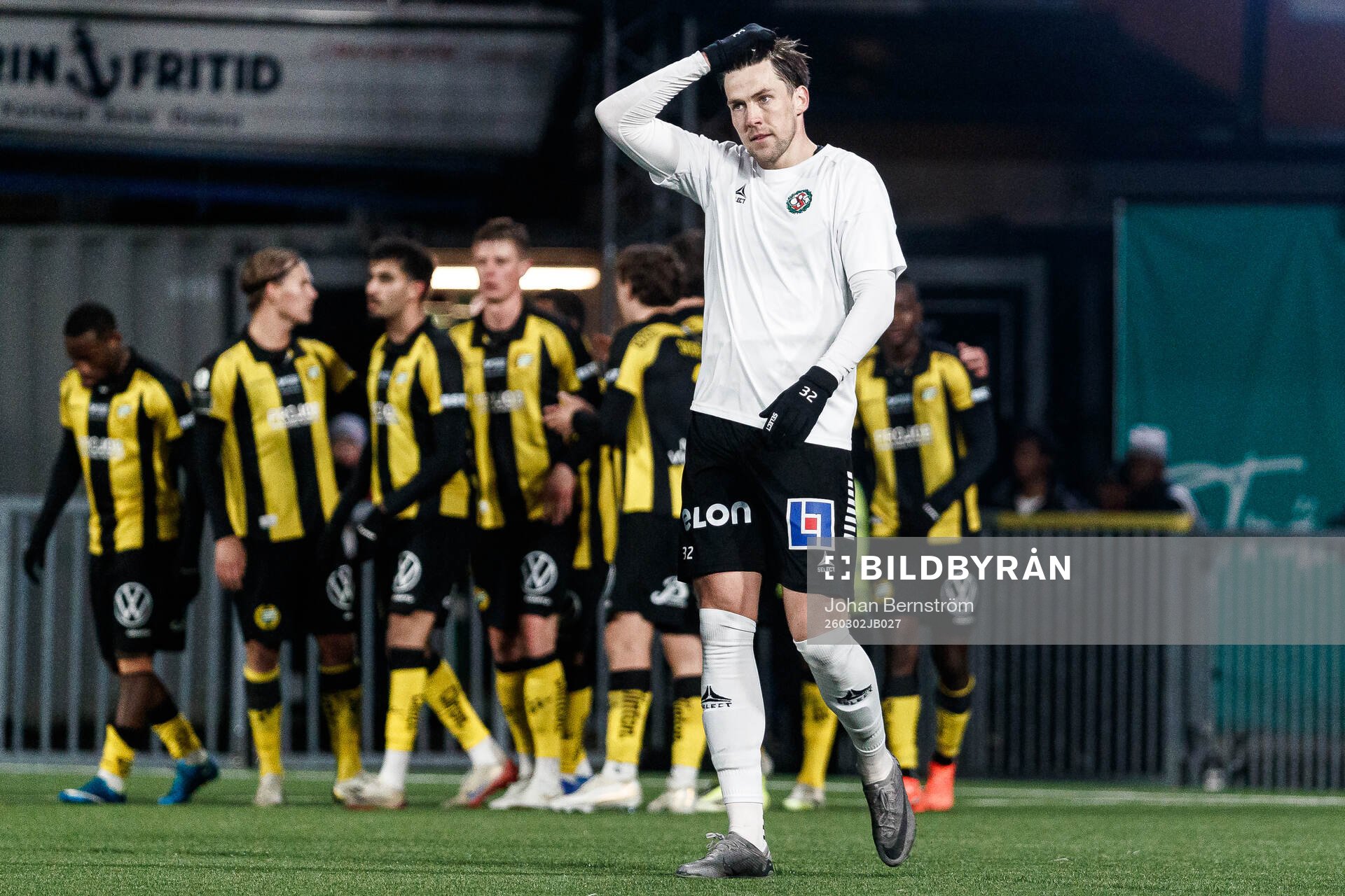 Örebros John Stenberg deppar