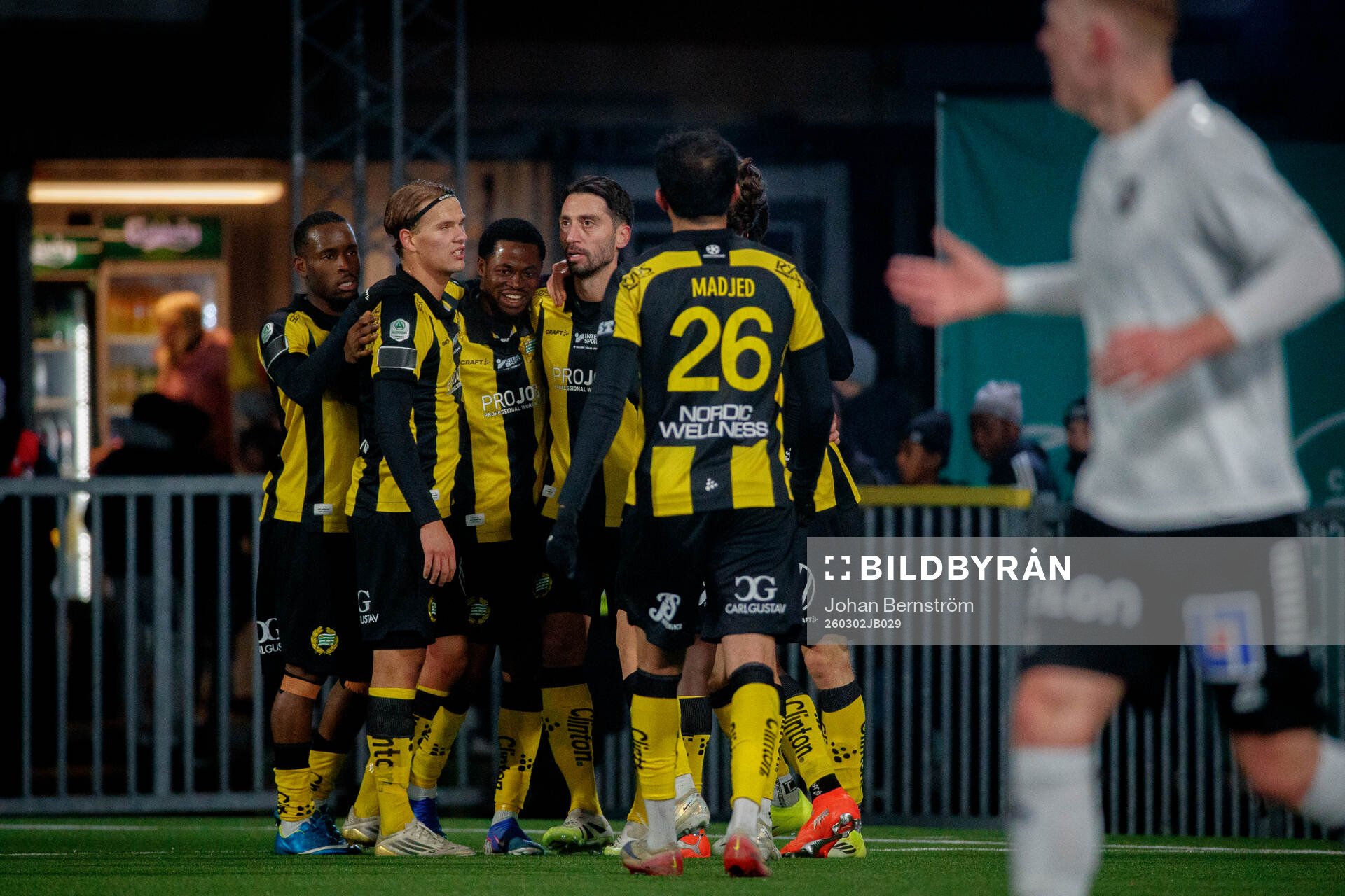 Hammarbys Nahir Besara jublar vid 1-2