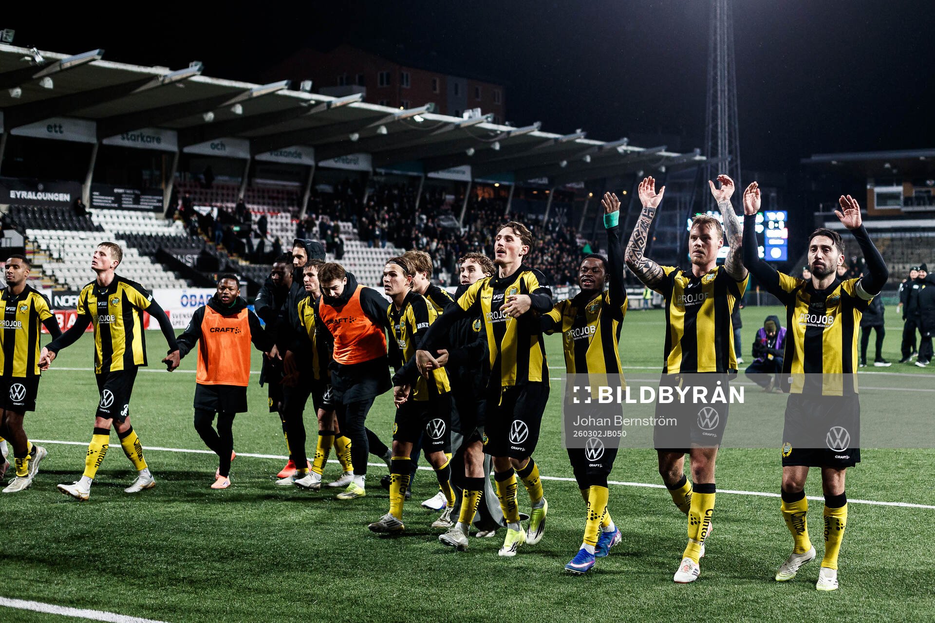 Hammarbys Nahir Besara jublar