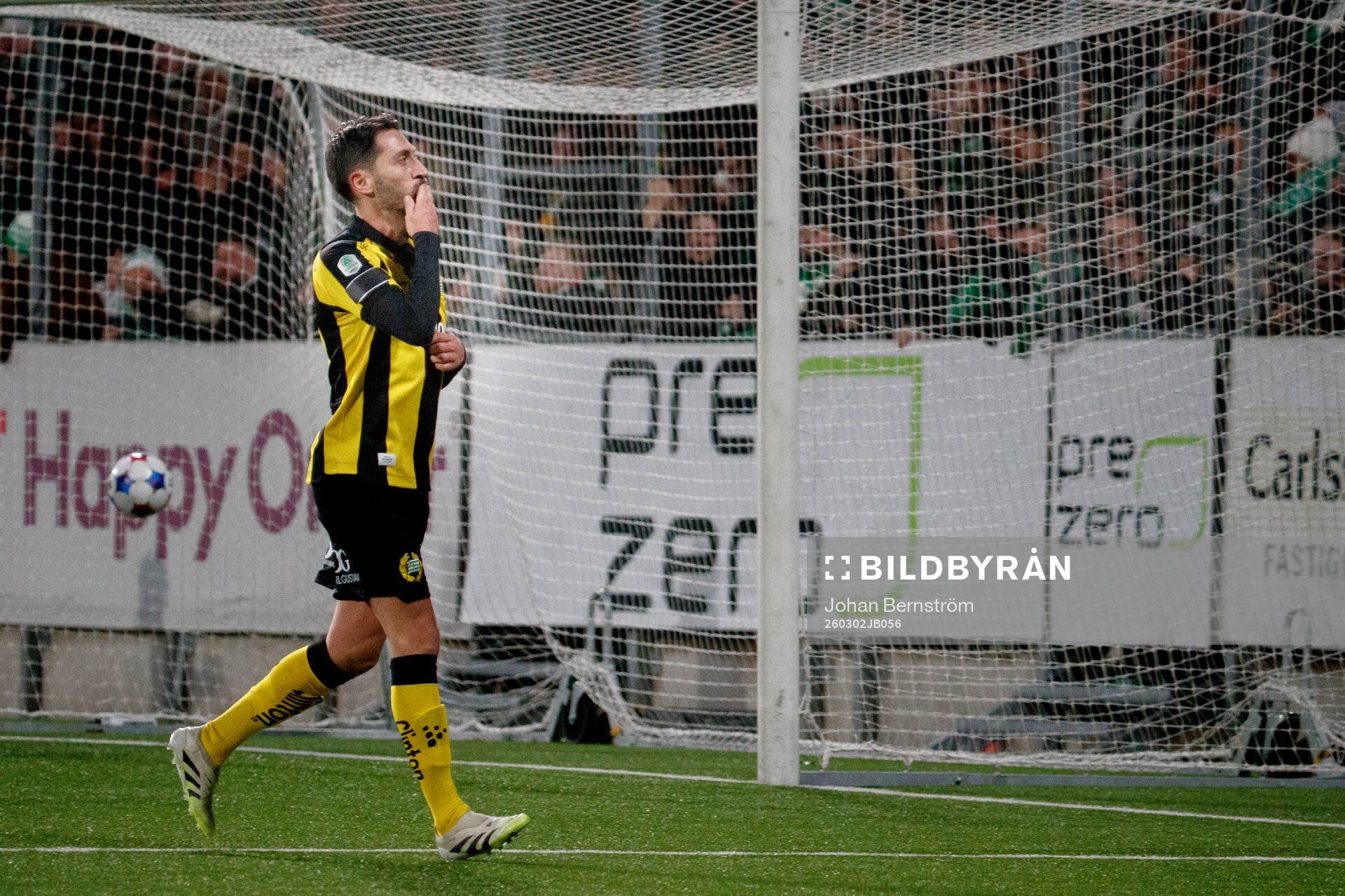 Hammarbys Nahir Besara jublar vid 3-5