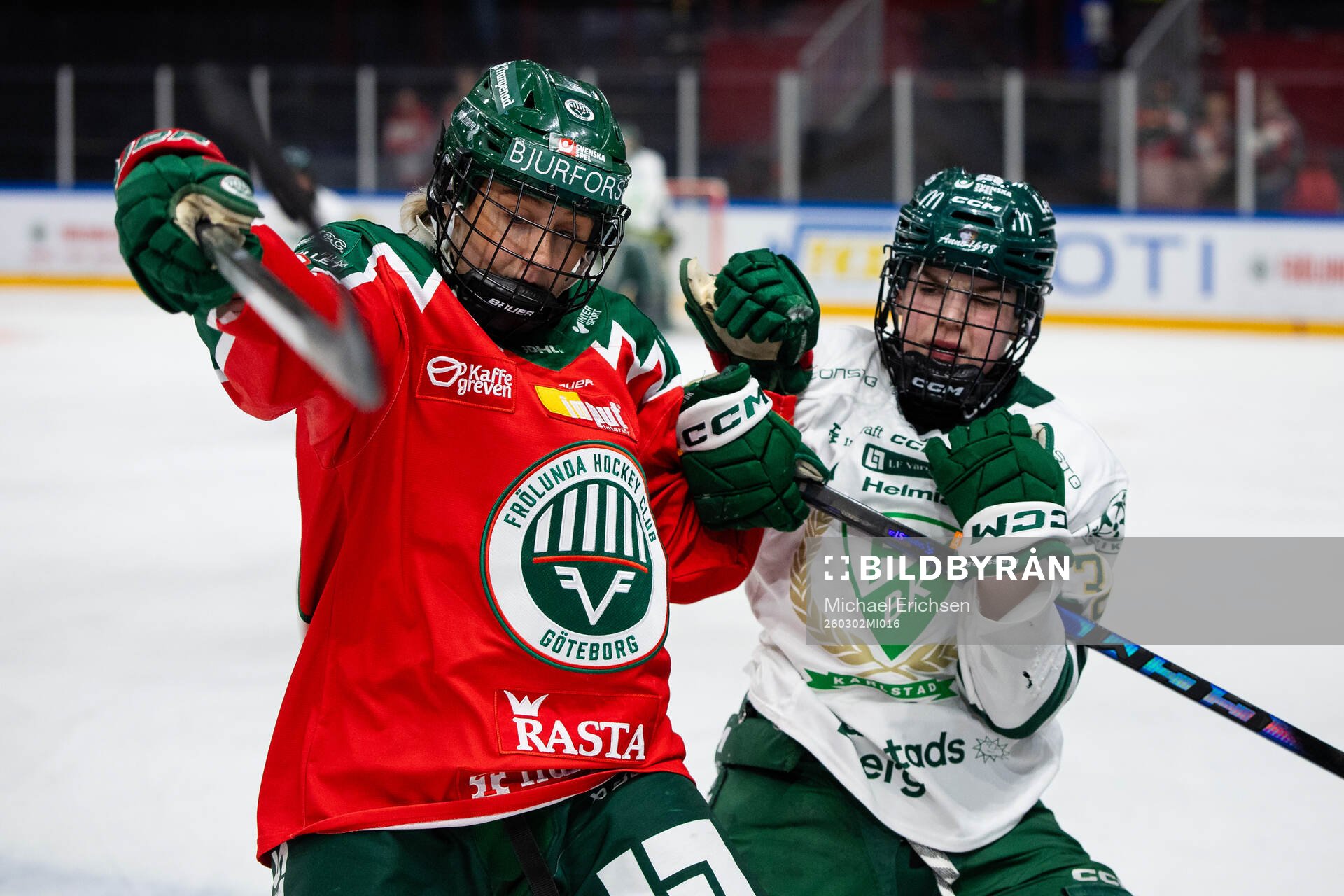 Frölundas Hanna Olsson och Färjestads Vilma Nilsson