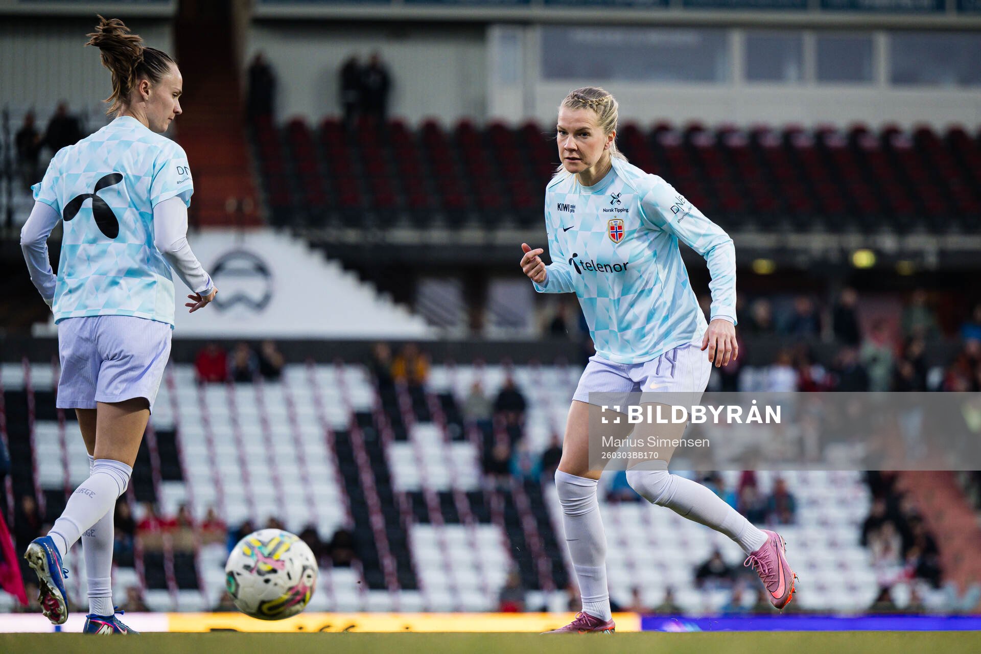 Ada Hegerberg of Norway warms up