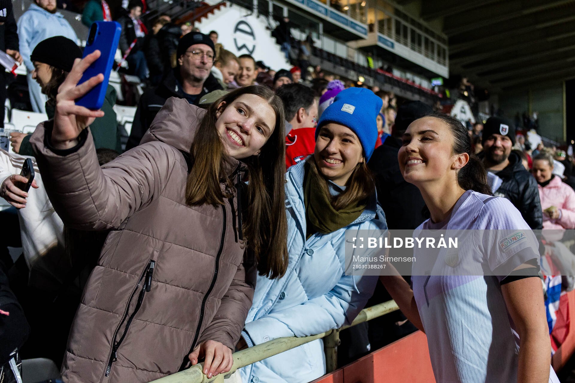 Ingrid Syrstad Engen of Norway celebrates with fans