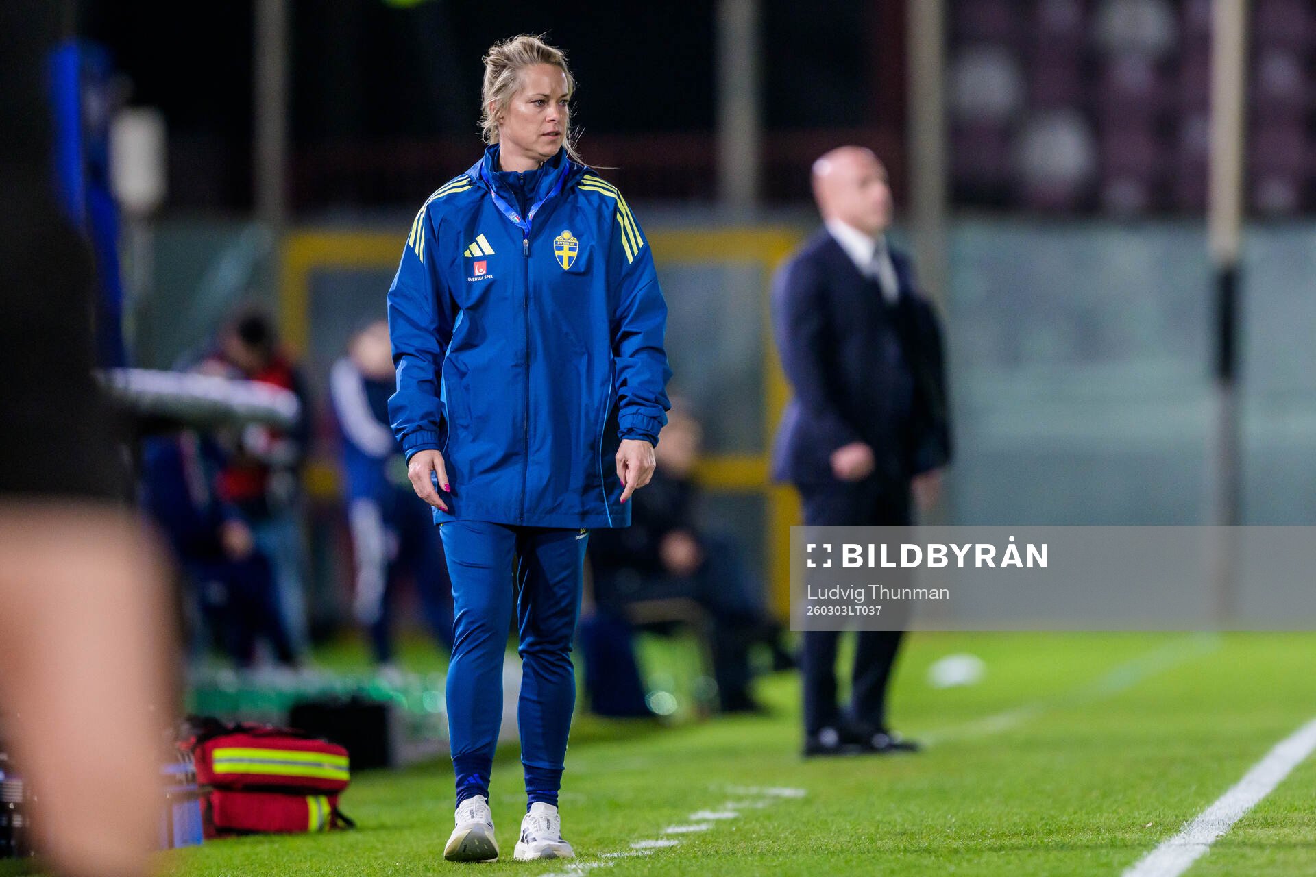 Assistant coach Johanna Almgren of Sweden