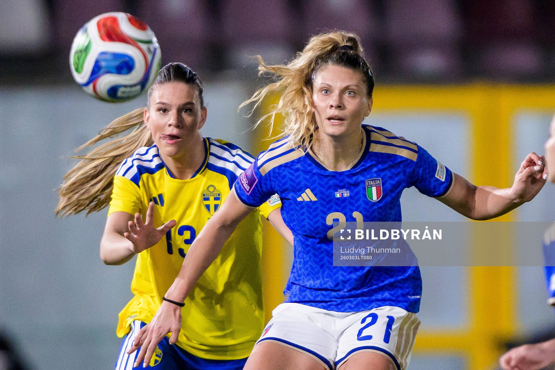 Bella Andersson of Sweden and Michela Cambiaghi of Italy