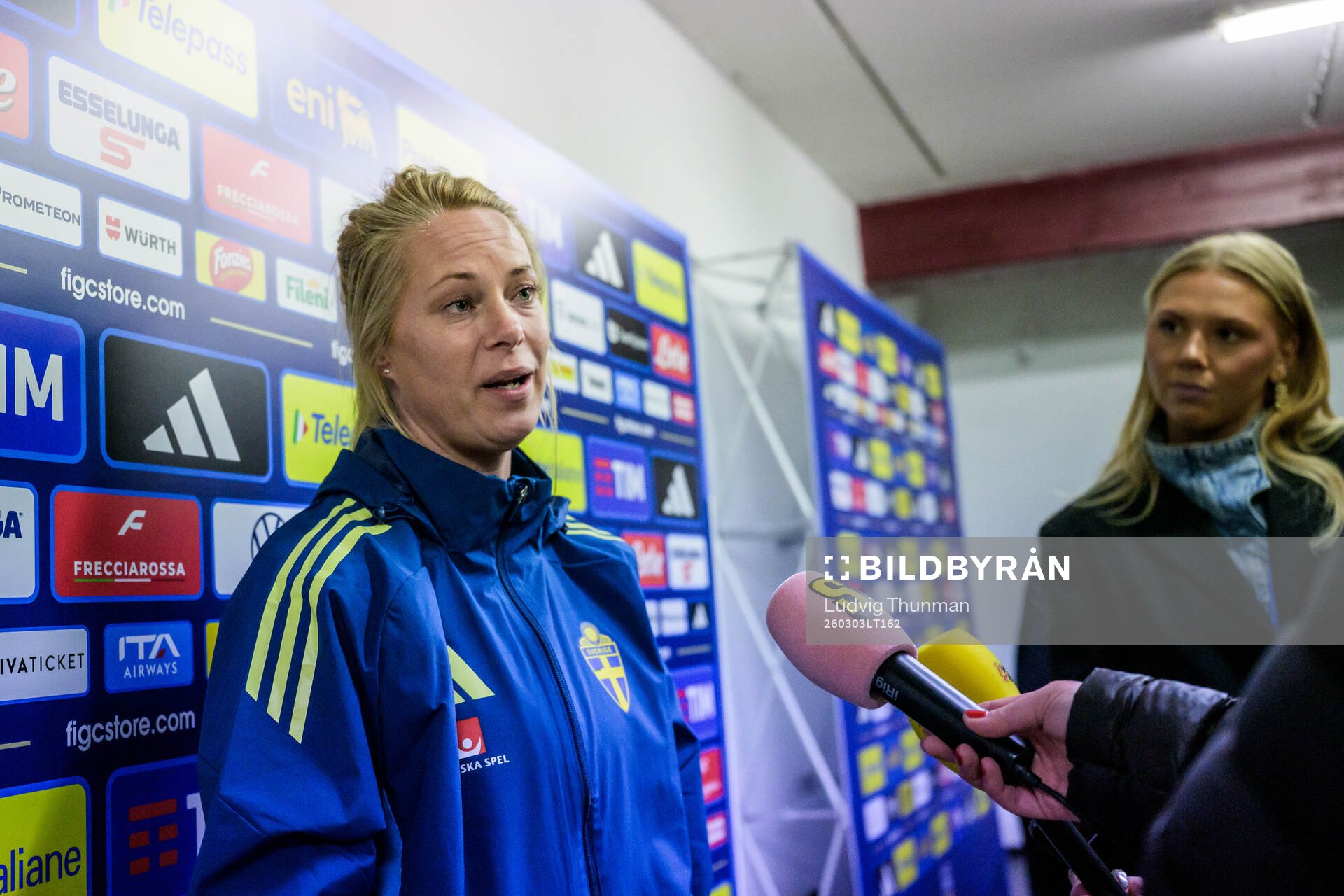 Assistant coach Johanna Almgren of Sweden
