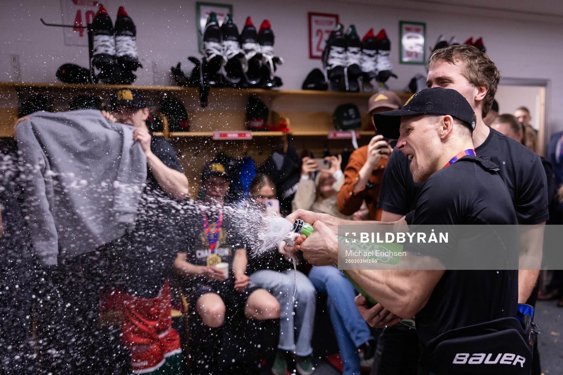 Max Friberg and Max Lindholm of Frölunda celebrate