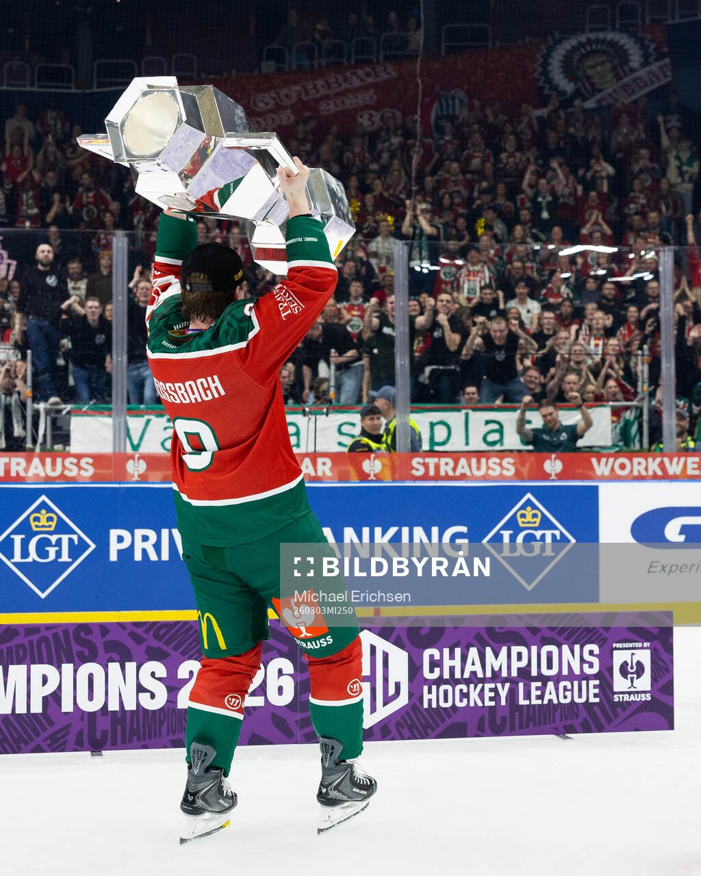 Linus Weissbach of Frölunda celebrates with the trophy