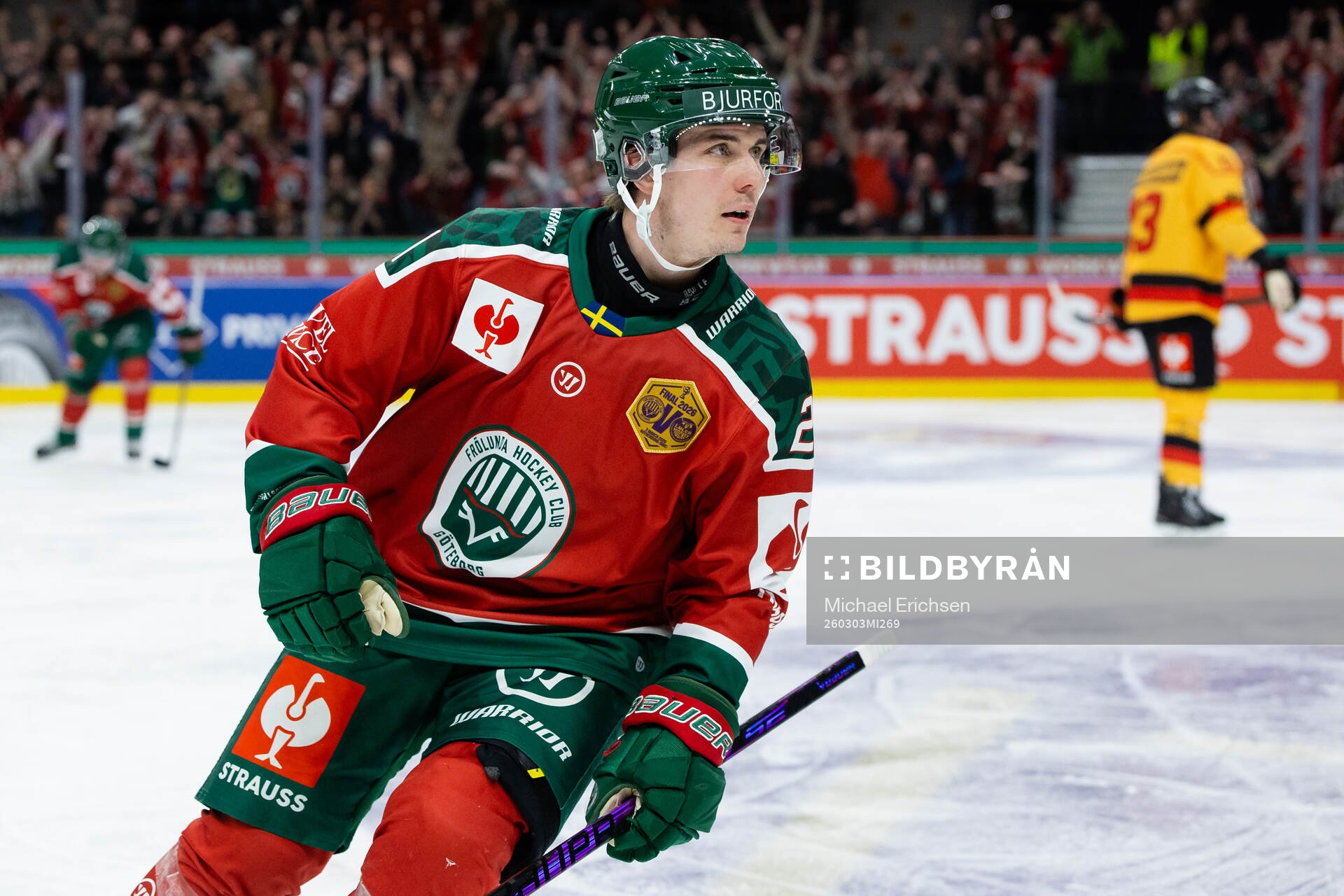 Jere Innala of Frölunda celebrates scoring the decisive