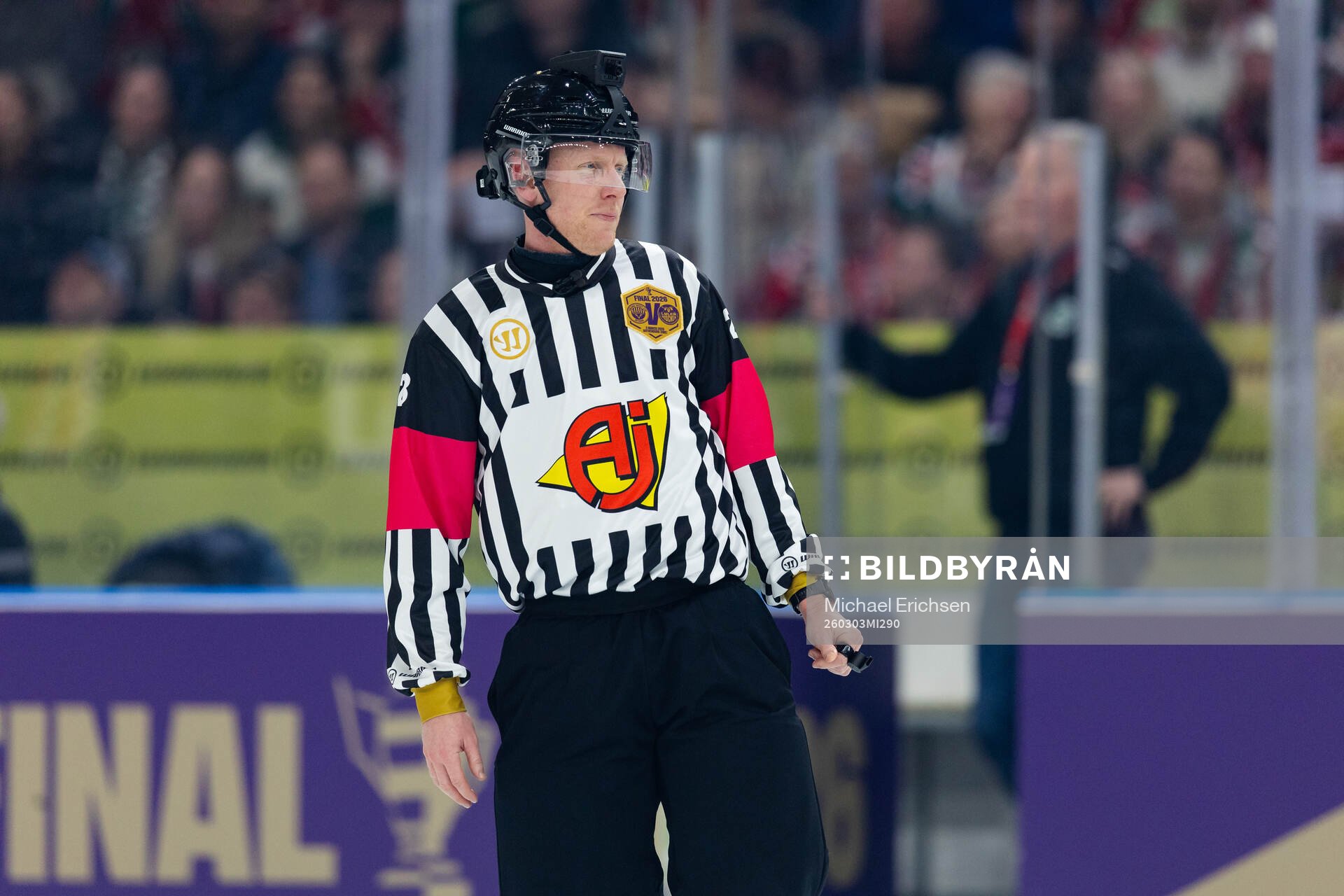 Referee Mikael Holm