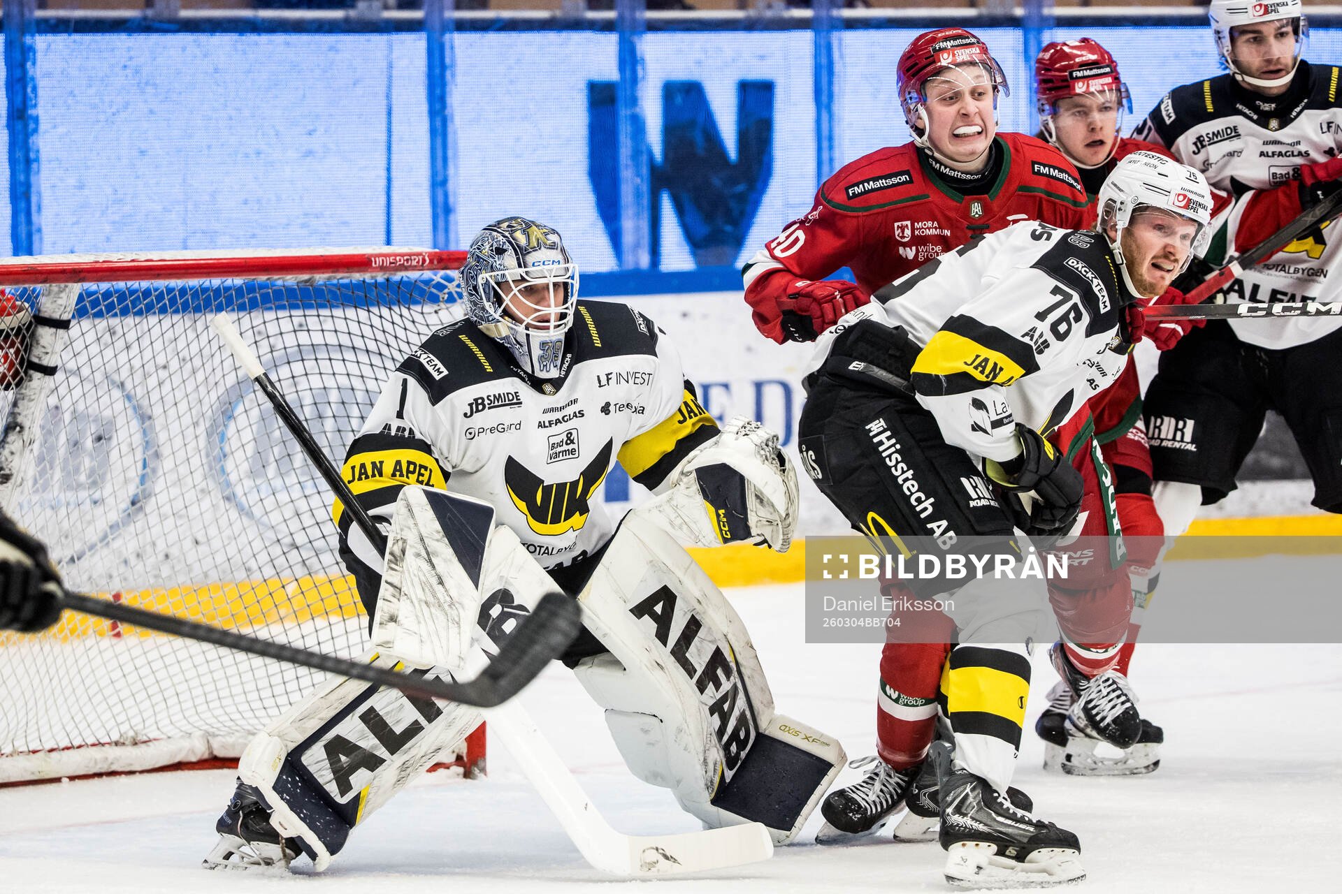 Västerås målvakt Oliver Håkansson och Moras Felix