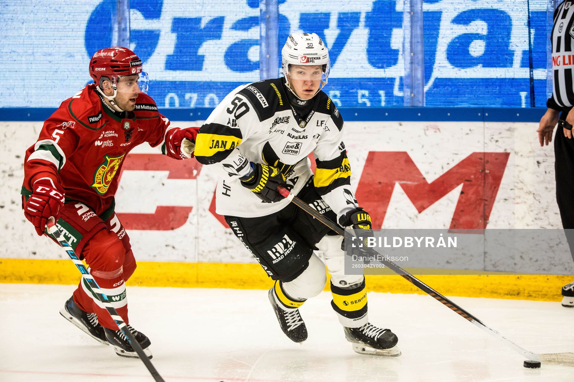 Moras Isac Jonsson och Västerås Veikko Loimaranta