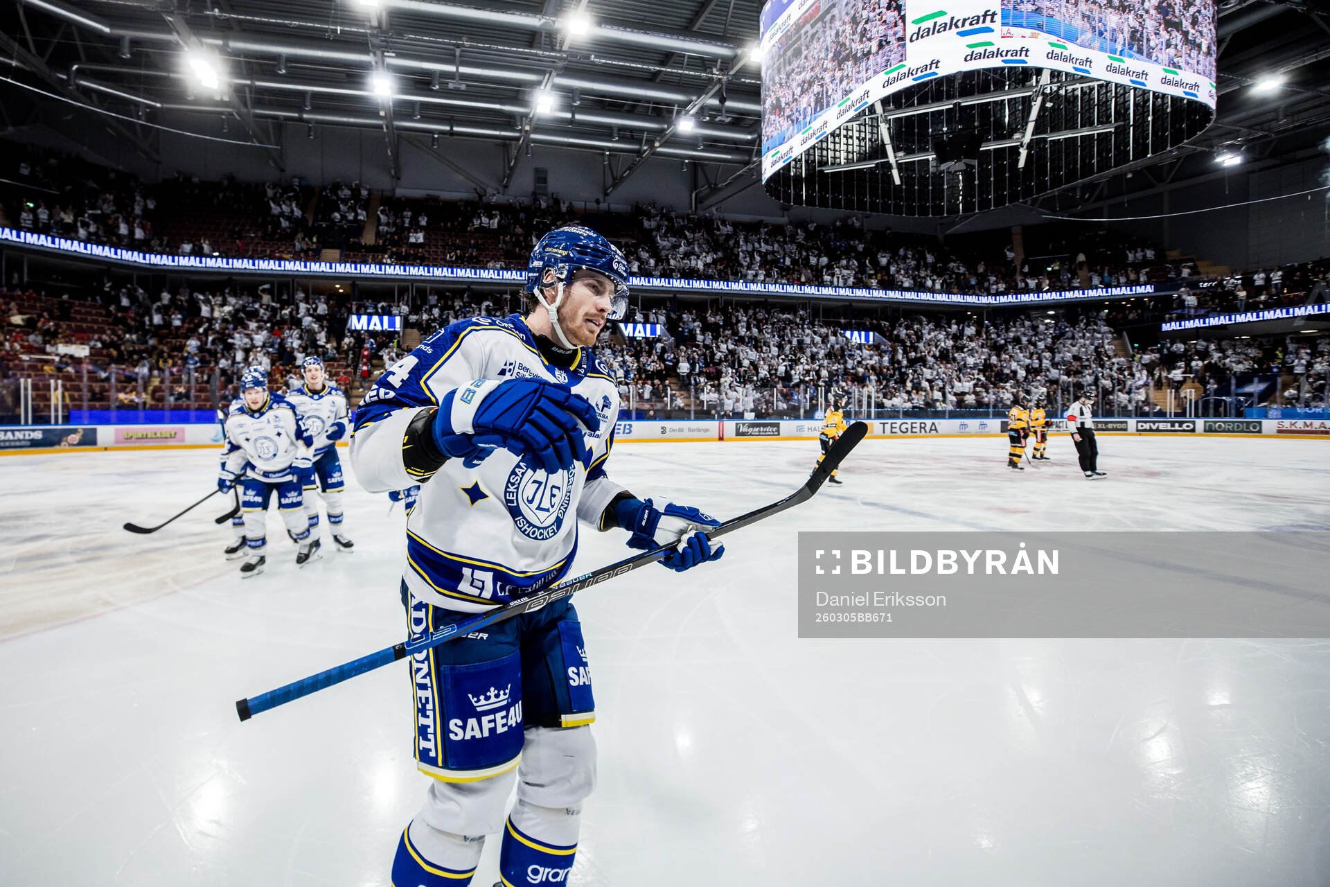 Leksands Peter Cehlarik jublar