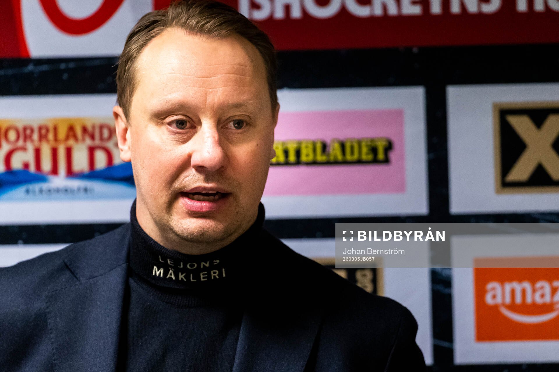 Örebros assisterande tränare Marcus Weinstock på