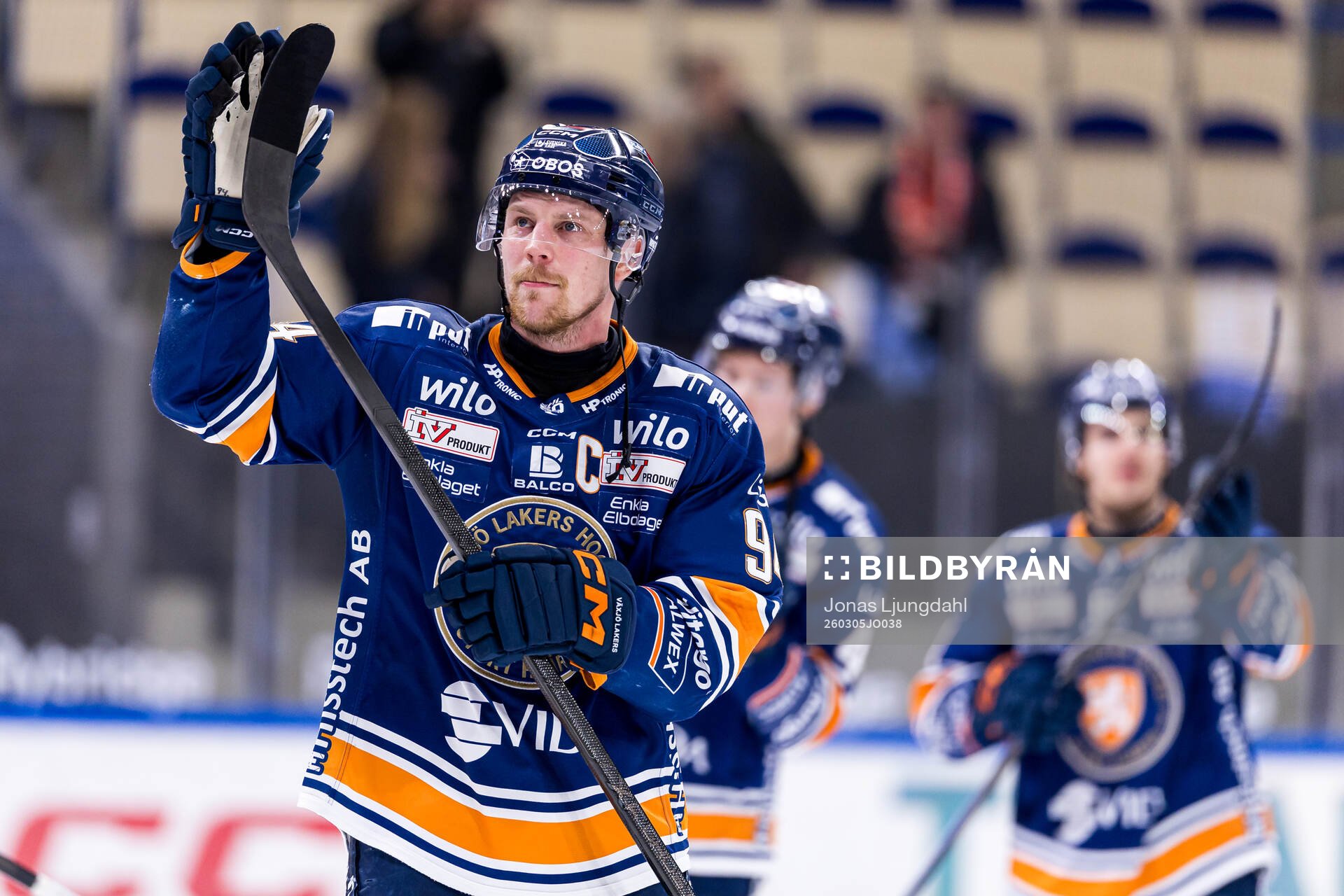 Växjös Joel Persson jublar