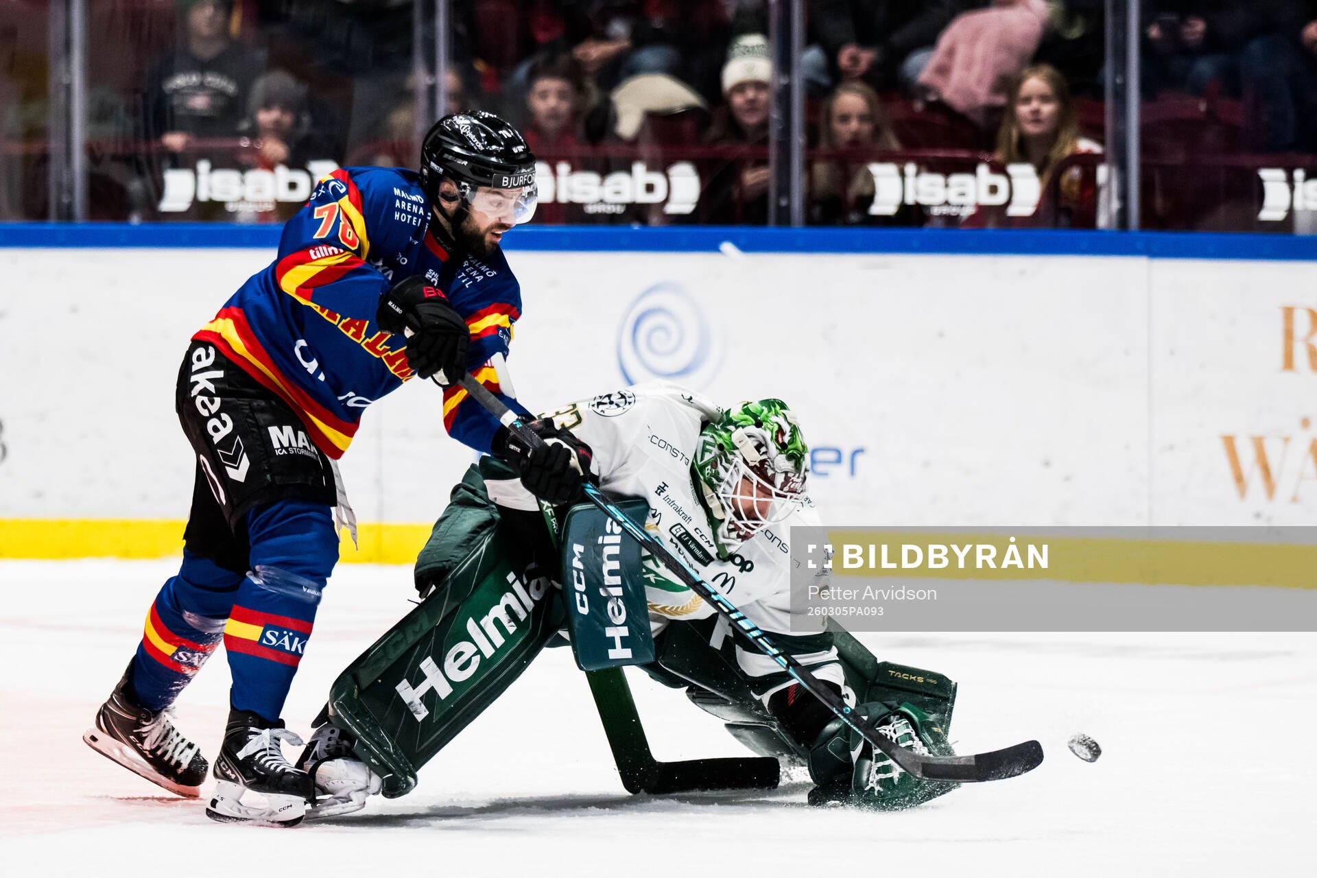 Malmö Redhawks Robin Hanzl och Färjestads målvakt Emil