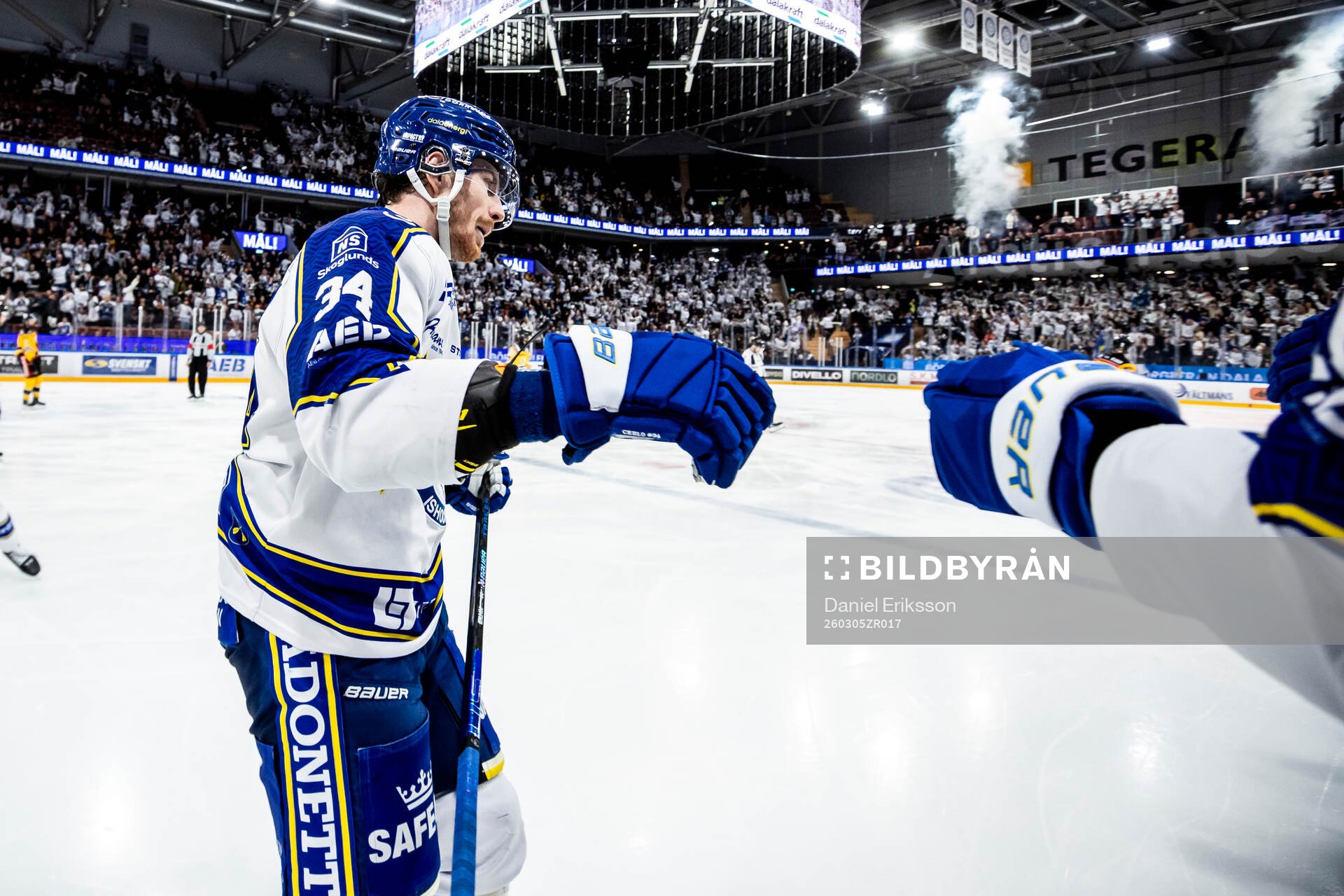 Leksands Peter Cehlarik jublar