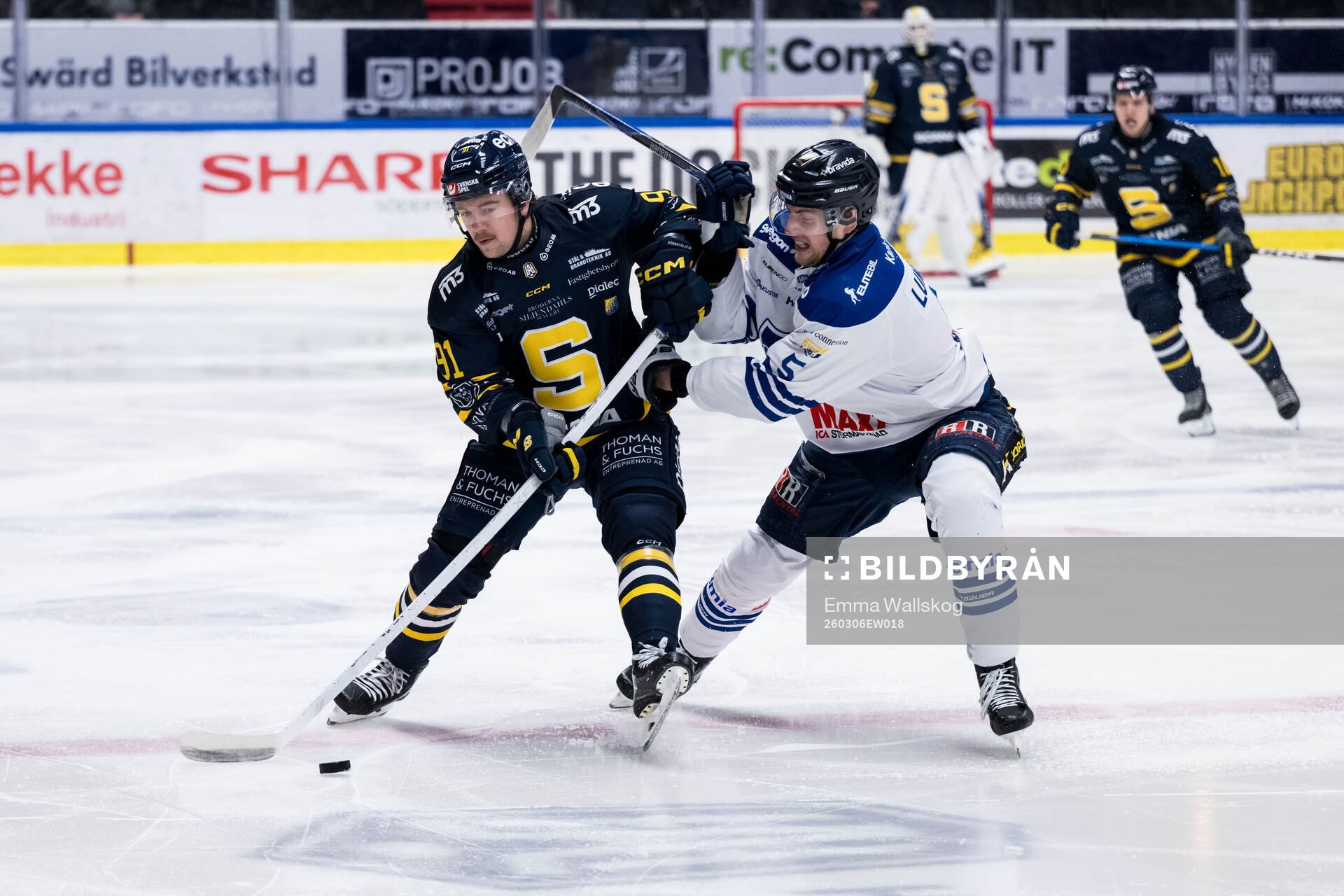 Södertäljes Andrew Vanderbeck och Karlskogas Jonatan