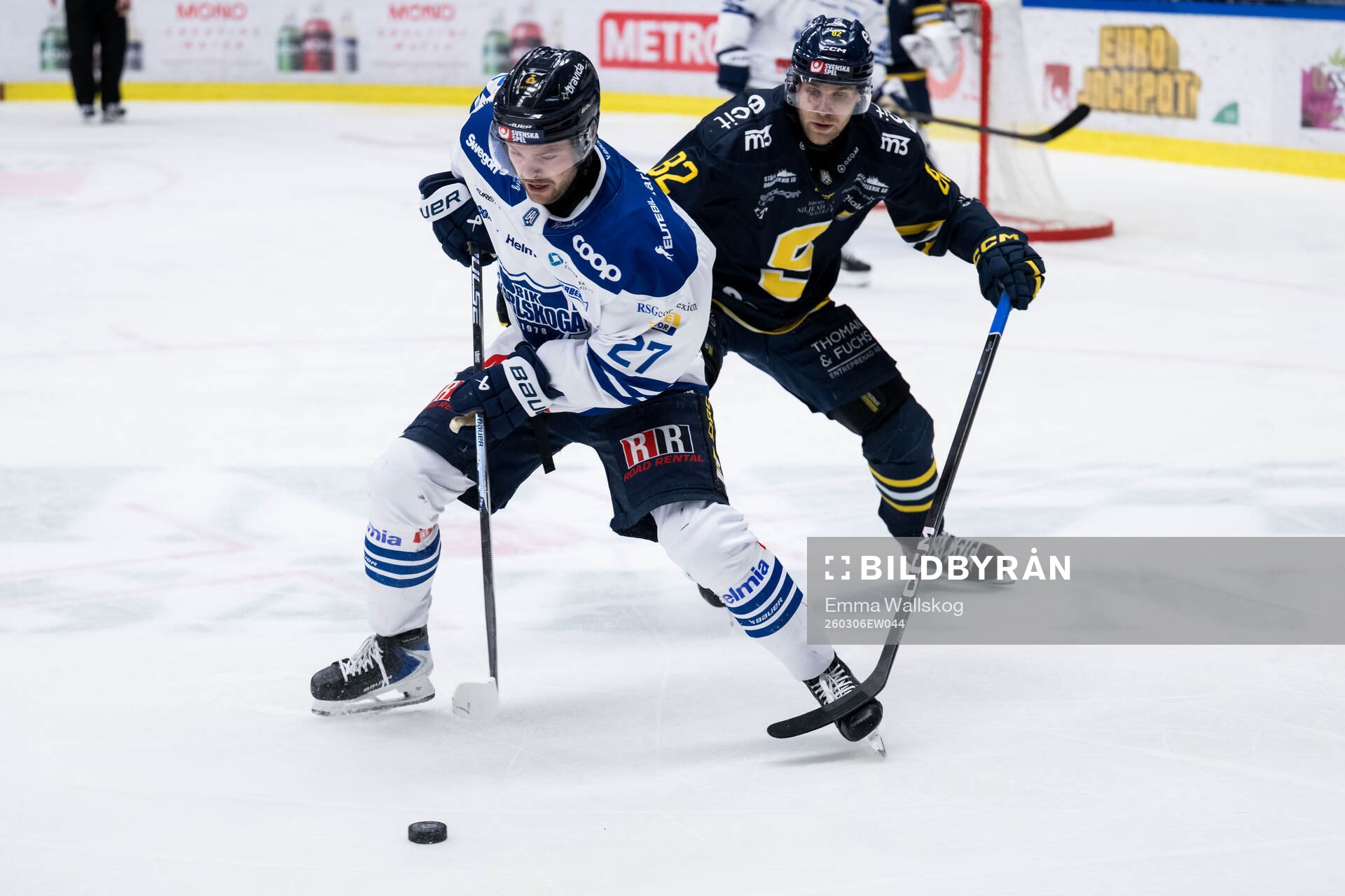 Karlskogas Tobias Sjökvist och Södertäljes Roope